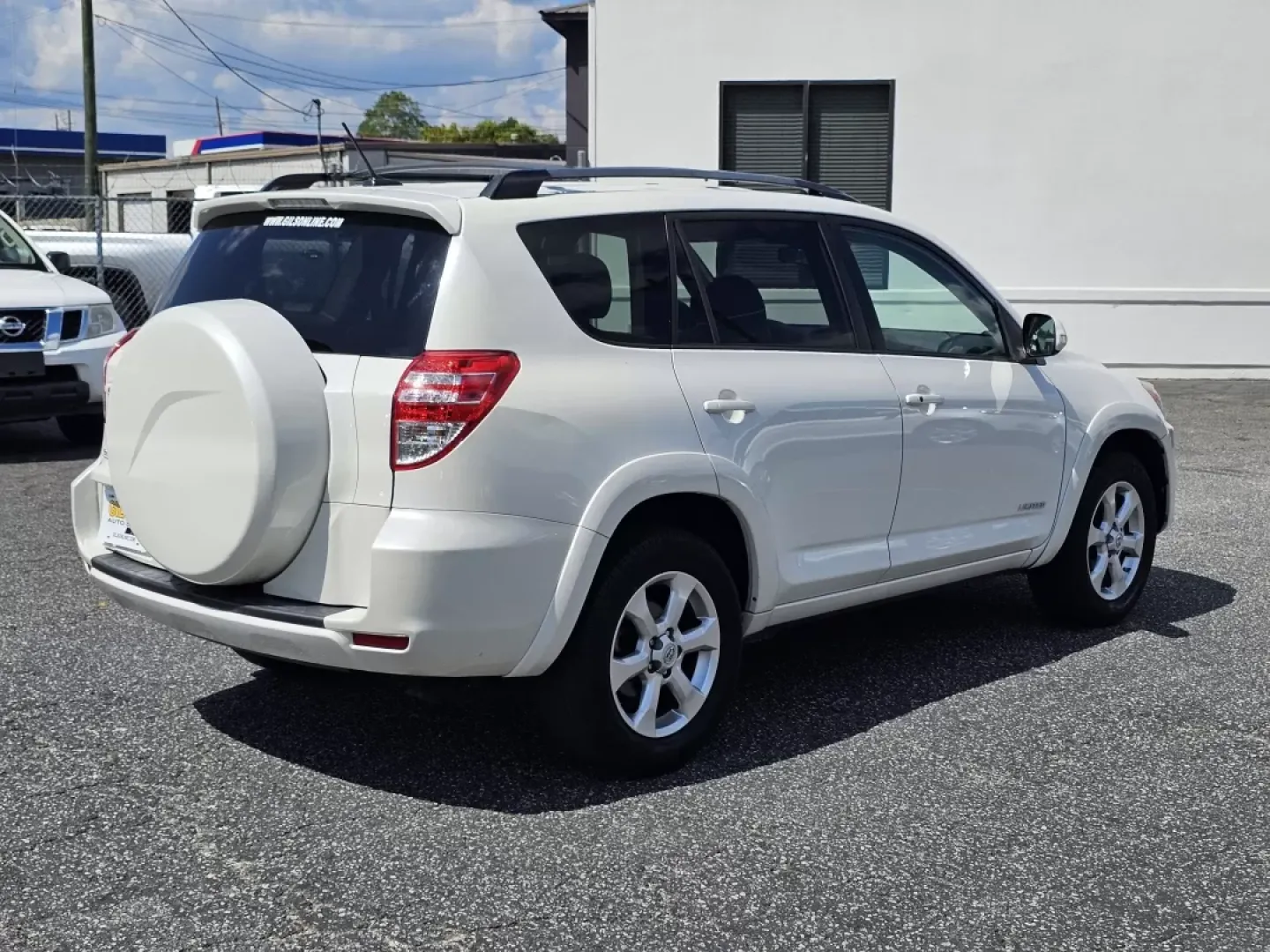 2009 Toyota RAV4 Ltd (2T3ZF31V29W) with an Other engine, located at 3959 U.S. 80 W, Phenix City, AL, 36870, (334) 297-4885, 32.469296, -85.135185 - Ready to elevate your driving experience? The 2009 Toyota RAV4 Ltd is the perfect companion for your busy lifestyle, whether you're navigating the daily grind of commutes, embarking on weekend adventures, or managing the demands of a growing family. This versatile SUV combines ample space, comfort, - Photo#4
