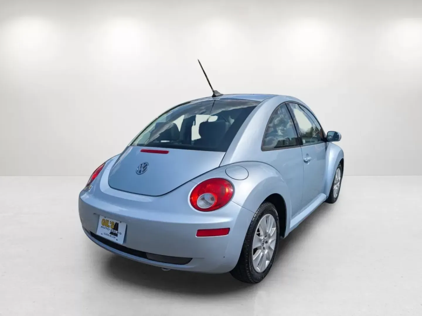 2009 Volkswagen New Beetle Coupe S (3VWPW31C29M) with an Other engine, located at 5115 14th Ave., Columbus, GA, 31904, (706) 323-0345, 32.511494, -84.971046 - **Unleash Your Adventurous Spirit with the 2009 Volkswagen New Beetle Coupe!**<br /> <br /> Are you ready to make your daily commute or weekend getaway a little more exciting? At Gils Auto in Phenix City, AL, we're proud to present a stunning 2009 Volkswagen New Beetle Coupe that perfectly blends st - Photo#3