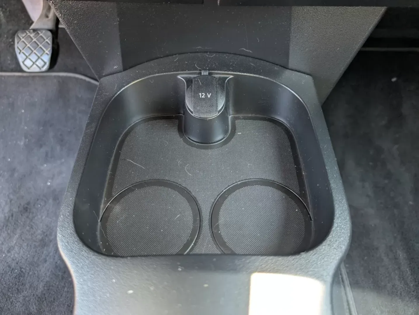 2009 Volkswagen New Beetle Coupe S (3VWPW31C29M) with an Other engine, located at 5115 14th Ave., Columbus, GA, 31904, (706) 323-0345, 32.511494, -84.971046 - **Unleash Your Adventurous Spirit with the 2009 Volkswagen New Beetle Coupe!**<br /> <br /> Are you ready to make your daily commute or weekend getaway a little more exciting? At Gils Auto in Phenix City, AL, we're proud to present a stunning 2009 Volkswagen New Beetle Coupe that perfectly blends st - Photo#12