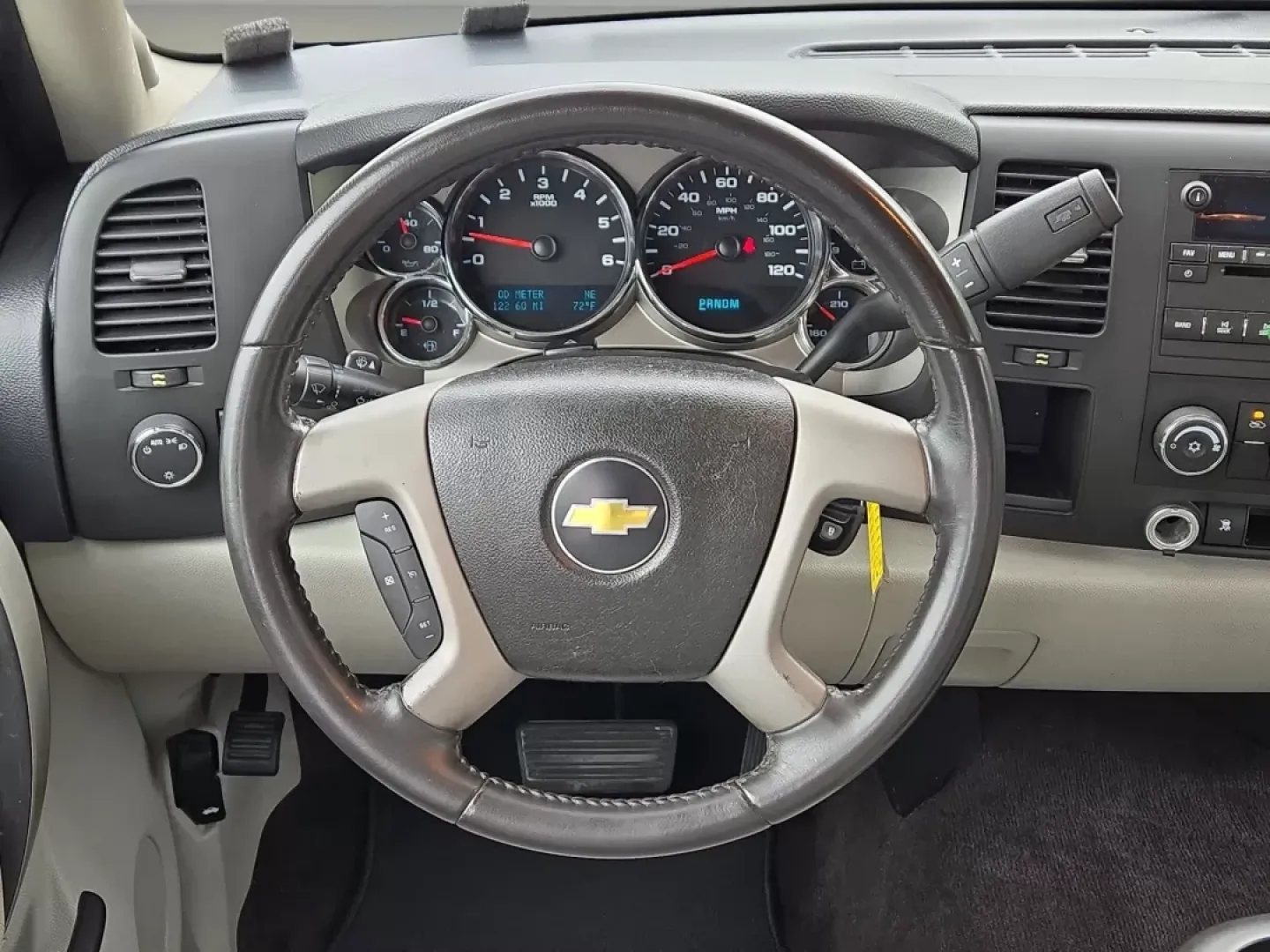 2010 /Light Titanium/Ebony Chevrolet Silverado 1500 LT (3GCRCSE08AG) with an Other engine, located at 3959 U.S. 80 W, Phenix City, AL, 36870, (334) 297-4885, 32.469296, -85.135185 - **Unlock Adventure with the 2010 Chevrolet Silverado 1500 LT at Gils Auto - Phenix City #2**<br /> <br /> Are you ready to elevate your lifestyle with a dependable pickup that's perfect for weekend adventures, hauling gear for family outings, or tackling those everyday errands? Look no further than - Photo#15