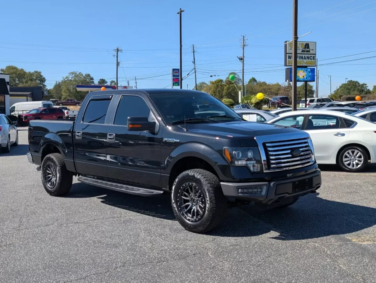 2010 Ford F-150 XLT (1FTEW1C84AF) with an Other engine, located at 3959 U.S. 80 W, Phenix City, AL, 36870, (334) 297-4885, 32.469296, -85.135185 - Embrace the freedom of the open road with the 2010 Ford F-150, the perfect companion for weekend adventures and everyday errands alike! Whether you're hauling gear for a family camping trip or navigating busy streets, this dependable pickup truck is designed to enhance your lifestyle while offering - Photo#2