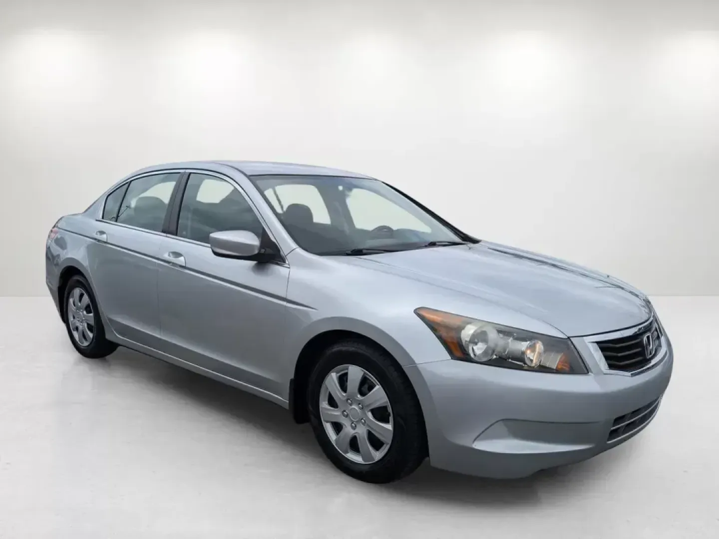 2010 Honda Accord Sdn LX (1HGCP2F35AA) with an Other engine, located at 804 22nd Ave, Phenix City, AL, 36870, (334) 297-1860, 32.484749, -85.024475 - Discover the perfect blend of reliability and comfort with our 2010 Honda Accord Sdn LX, ideal for budget-conscious buyers, growing families, and daily commuters alike. This well-maintained sedan, with a sleek silver exterior, has a mileage of just 126,952 miles, making it a fantastic choice for any - Photo#2