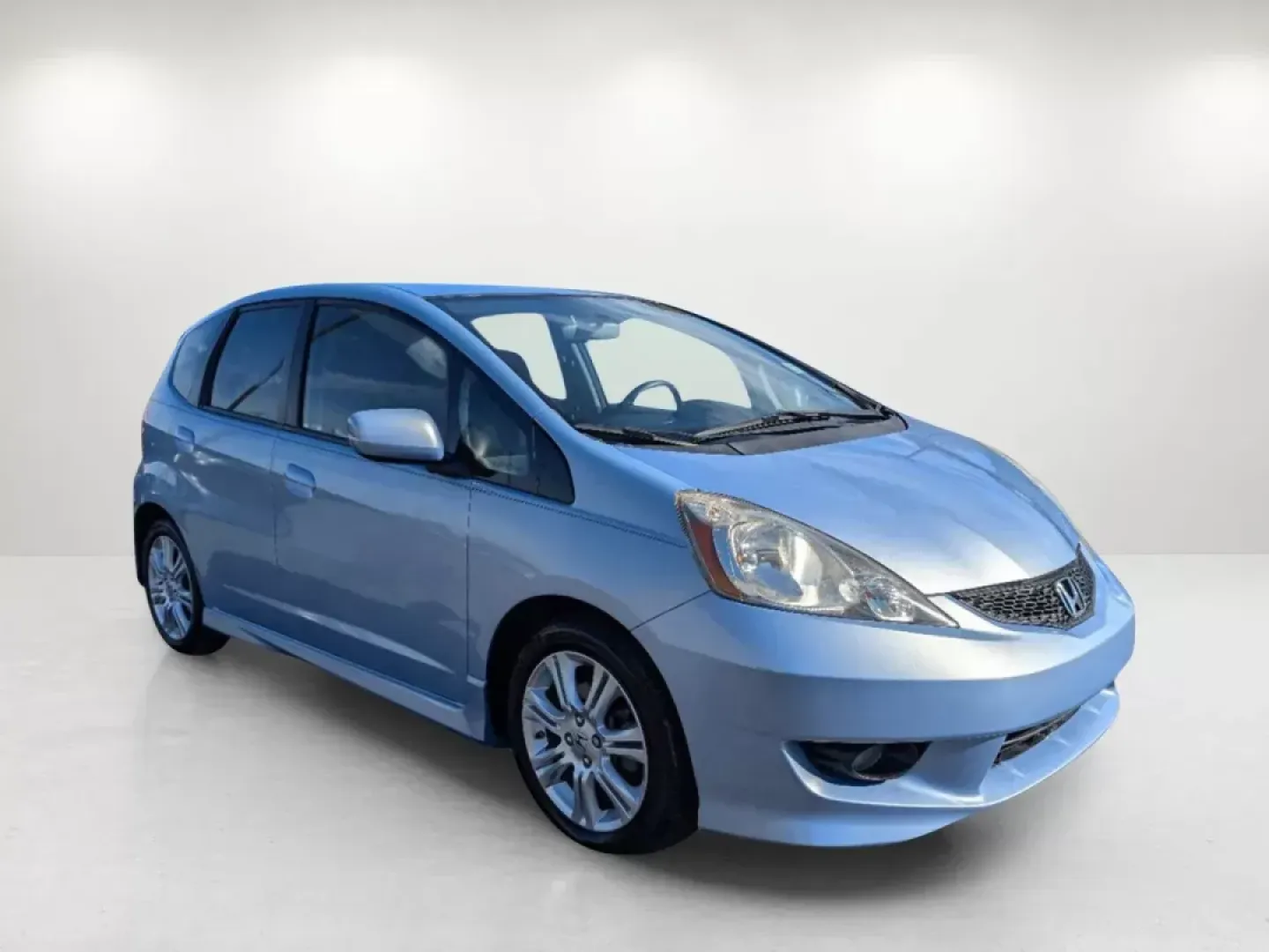 2010 Honda Fit Sport (JHMGE8H43AC) with an Gas I4 1.5L/91.4 engine, 5-Speed Automatic transmission, located at 521 Old Farm Lane Rd, Prattville, AL, 36066, (334) 325-1505, 32.482460, -86.416367 - **Drive Into Adventure with the 2010 Honda Fit Sport! Perfect for Your Next Journey!**<br /> <br /> Are you ready to embrace a new lifestyle filled with freedom, adventure, and practicality? The 2010 Honda Fit Sport is your ticket to a world of possibilities, whether you're commuting to work, hittin - Photo#3