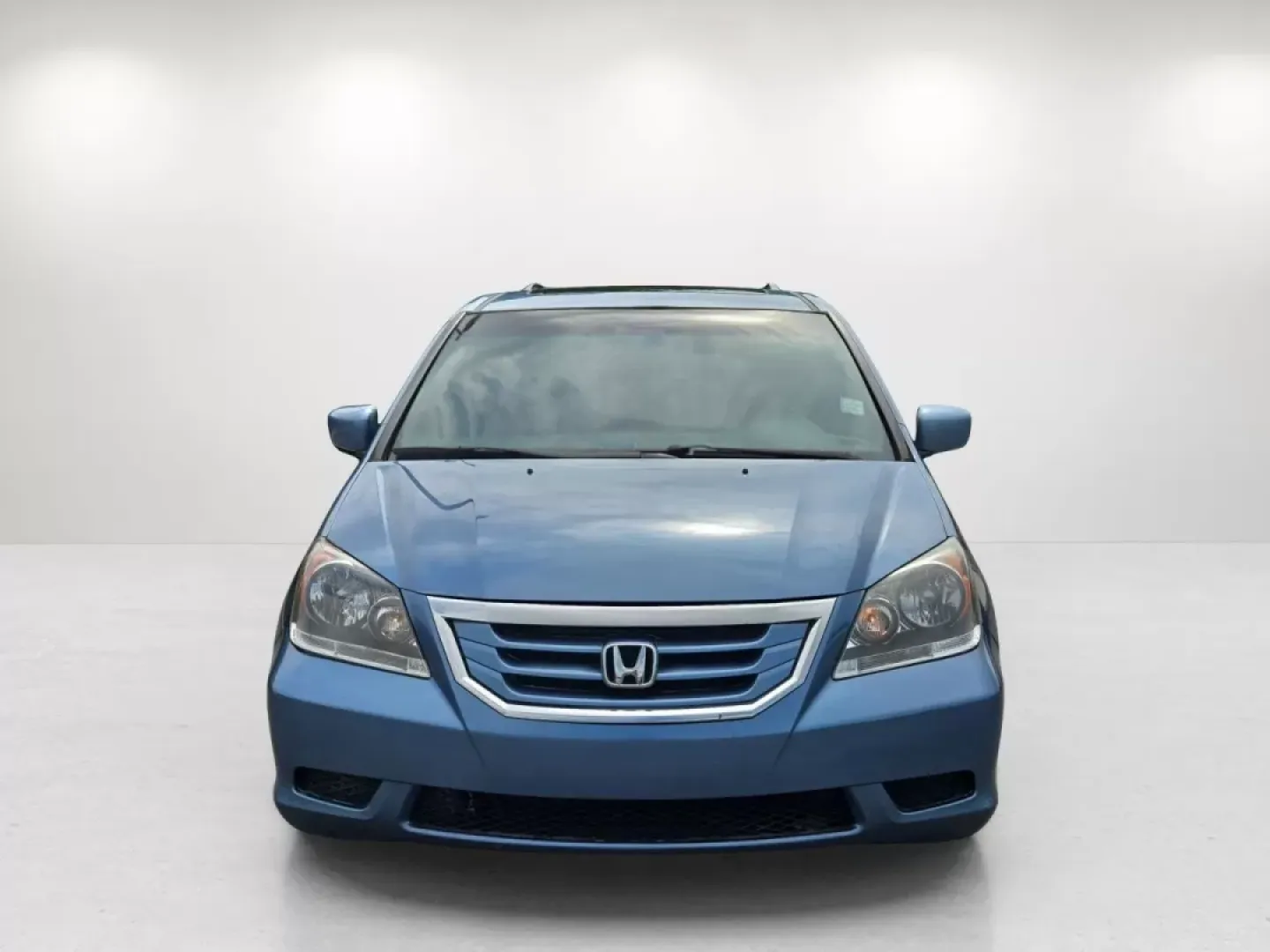 2010 Honda Odyssey EX-L (5FNRL3H67AB) with an Other engine, located at 1430 Gateway Drive, Opelika, AL, 36801, (334) 239-0944, 32.637871, -85.409790 - **Discover Family Adventures with the 2010 Honda Odyssey EX-L at Gils Auto in Phenix City, AL!**<br /> <br /> Are you searching for the perfect vehicle for your growing family or planning a weekend road trip? Look no further than the stunning 2010 Honda Odyssey EX-L, available now at Gils Auto, a le - Photo#1