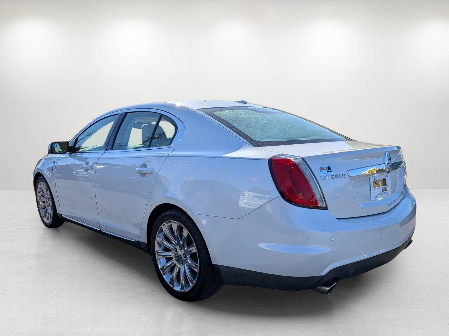 2010 Lincoln MKS (1LNHL9ER6AG) with an Gas V6 3.7L/ engine, 6-Speed Automatic w/OD w/Select-Shift transmission, located at 3959 U.S. 80 W, Phenix City, AL, 36870, (334) 297-4885, 32.469296, -85.135185 - 2010 Lincoln MKS - Photo#7