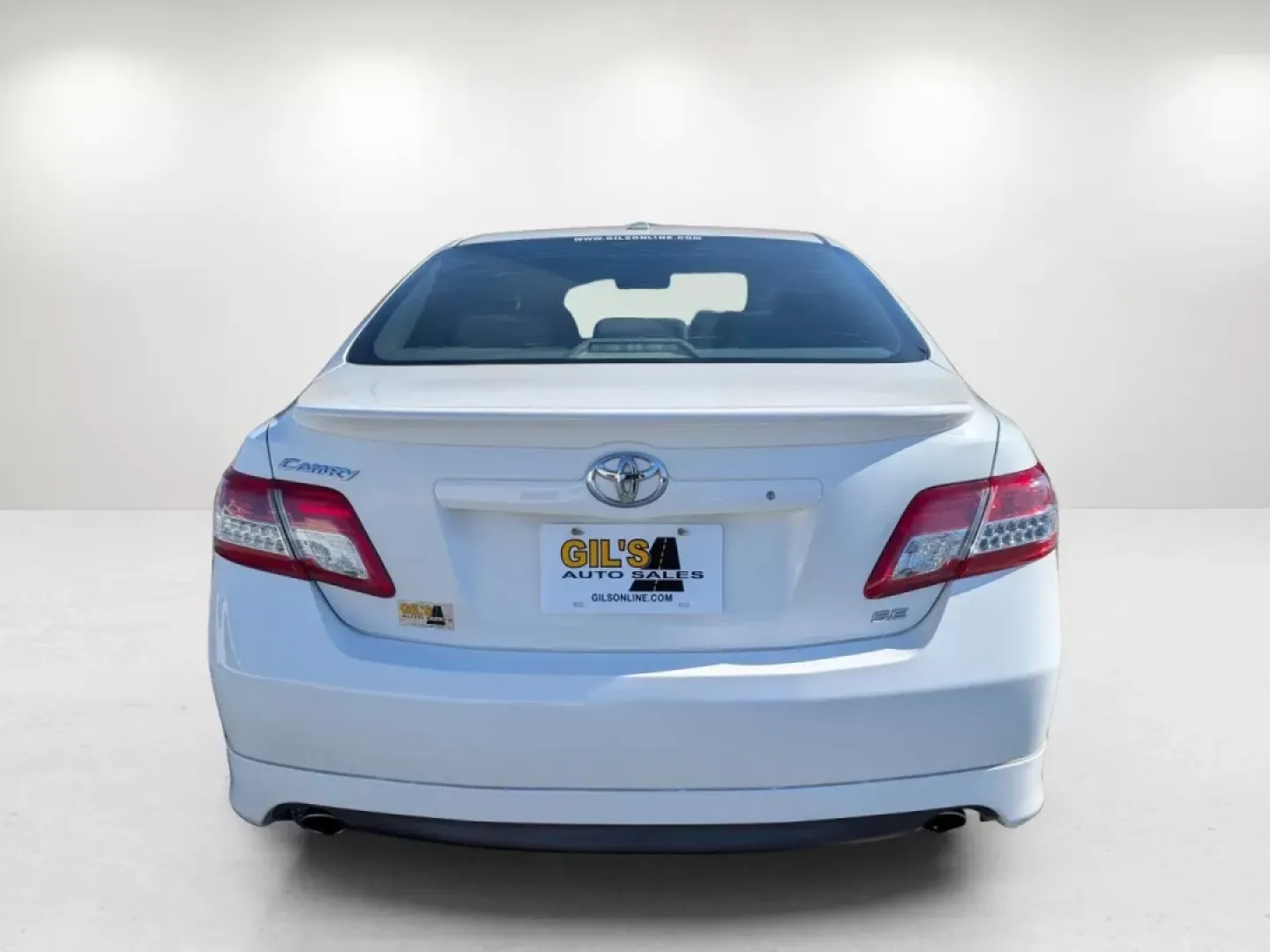 2010 Toyota Camry SE (4T1BF3EK6AU) with an Other engine, located at 5115 14th Ave., Columbus, GA, 31904, (706) 323-0345, 32.511494, -84.971046 - **Experience Reliability and Comfort with This 2010 Toyota Camry at Gils Auto in Phenix City, AL!**<br /> <br /> Are you in the market for a dependable vehicle that effortlessly fits into your daily lifestyle? Whether you're commuting to work, running errands, or taking the family on weekend adventu - Photo#5