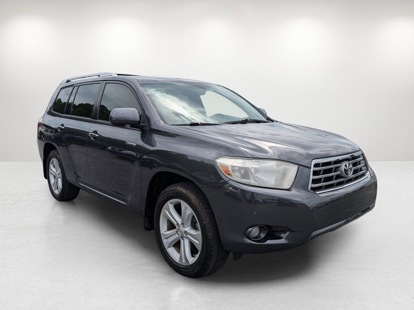2010 Toyota Highlander Limited (5TDDK3EH2AS) with an Gas V6 3.5L/ engine, 5-Speed Automatic transmission, located at 3959 U.S. 80 W, Phenix City, AL, 36870, (334) 297-4885, 32.469296, -85.135185 - 2010 Toyota Highlander Limited - Photo#2