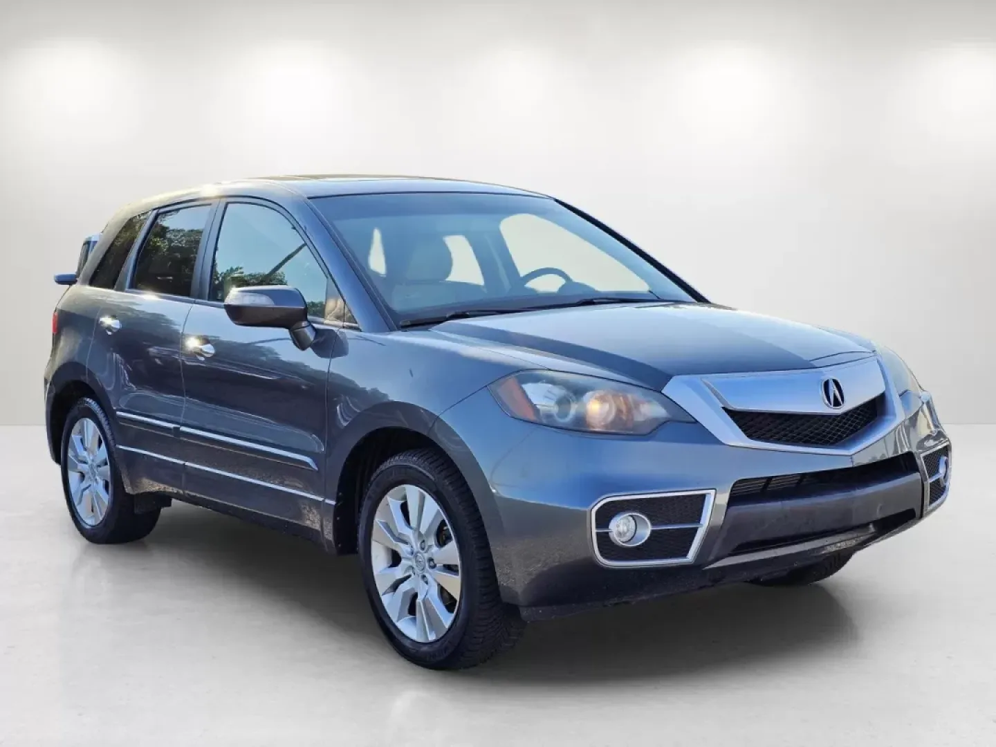 2011 Acura RDX (5J8TB2H23BA) with an Other engine, located at 3959 U.S. 80 W, Phenix City, AL, 36870, (334) 297-4885, 32.469296, -85.135185 - **Elevate Your Adventures with the 2011 Acura RDX at Gils Auto - Phenix City!**<br /> <br /> Are you ready to experience the perfect blend of style, comfort, and versatility? The 2011 Acura RDX is your ideal companion for weekend getaways, family outings, or daily commutes. With a sporty utility des - Photo#2