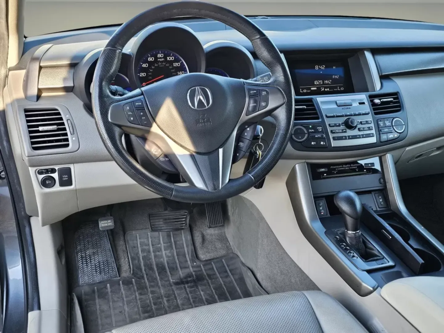 2011 Acura RDX (5J8TB2H23BA) with an Other engine, located at 3959 U.S. 80 W, Phenix City, AL, 36870, (334) 297-4885, 32.469296, -85.135185 - **Elevate Your Adventures with the 2011 Acura RDX at Gils Auto - Phenix City!**<br /> <br /> Are you ready to experience the perfect blend of style, comfort, and versatility? The 2011 Acura RDX is your ideal companion for weekend getaways, family outings, or daily commutes. With a sporty utility des - Photo#15