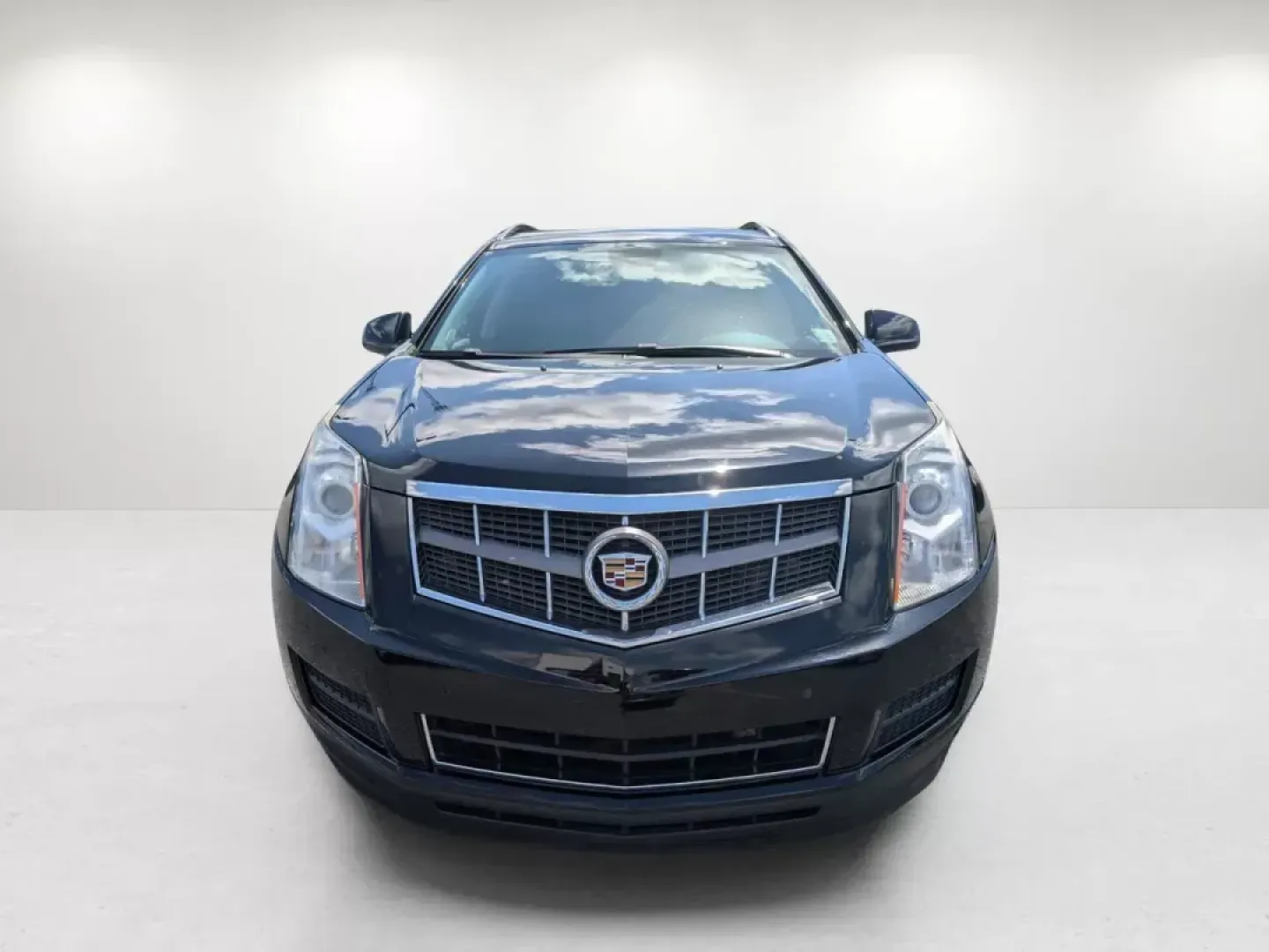 2011 /Ebony w/Titanium accents Cadillac SRX Luxury Collection (3GYFNAEY7BS) with an Gas V6 3.0L/183 engine, 6-Speed Automatic w/OD transmission, located at 3959 U.S. 80 W, Phenix City, AL, 36870, (334) 297-4885, 32.469296, -85.135185 - 2011 Cadillac SRX Luxury Collection - Photo#2