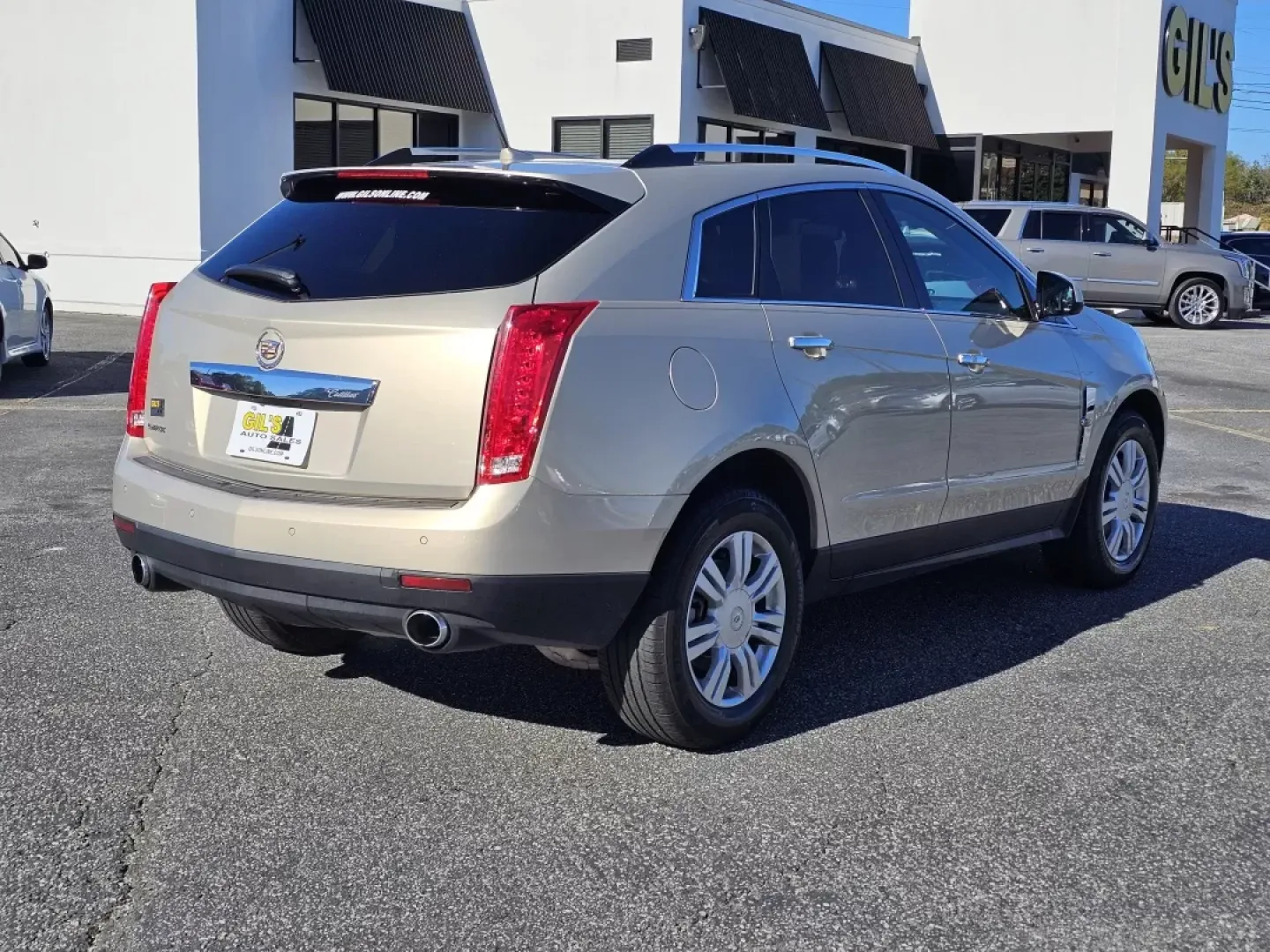 2011 /Shale w/Brownstone accents Cadillac SRX Luxury Collection (3GYFNAEY7BS) with an Other engine, located at 3959 U.S. 80 W, Phenix City, AL, 36870, (334) 297-4885, 32.469296, -85.135185 - Discover your next adventure with the luxurious 2011 Cadillac SRX, perfect for growing families or individuals who crave both comfort and style in their daily commute. Whether you're heading out for a weekend getaway or simply navigating through the bustling streets of Phenix City, AL, this SUV is d - Photo#4