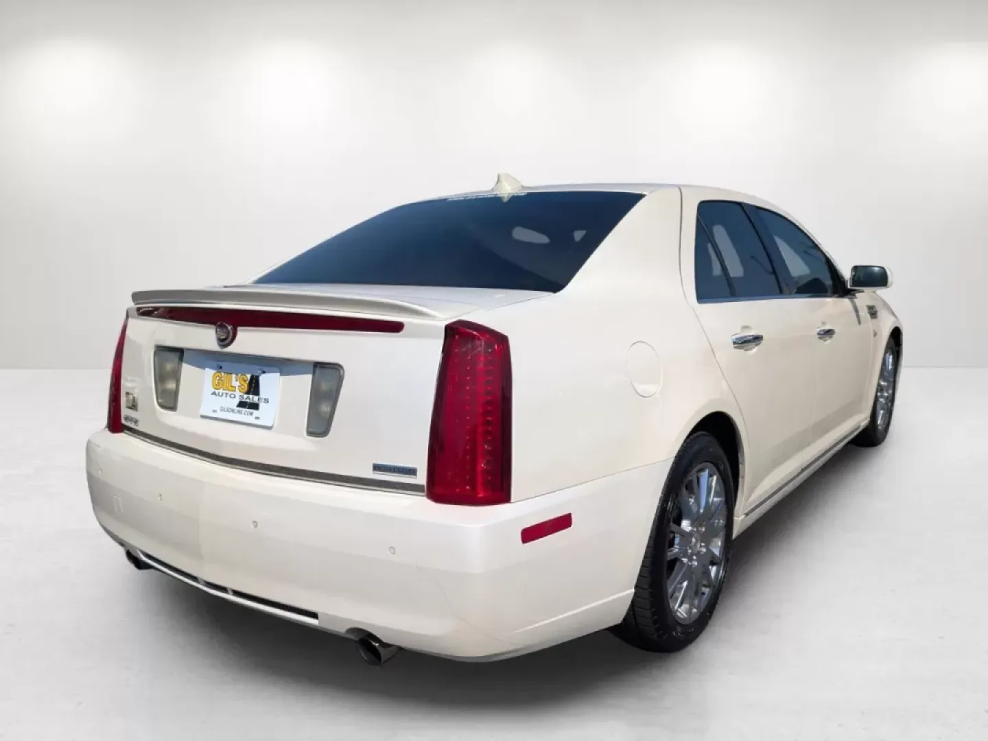 2011 /Ebony Cadillac STS RWD w/1SC (1G6DX6ED6B0) with an Other engine, located at 3959 U.S. 80 W, Phenix City, AL, 36870, (334) 297-4885, 32.469296, -85.135185 - Experience luxury and performance with our stunning 2011 Cadillac STS, available now at Gils Auto in Phenix City, AL. Nestled conveniently at 3959 U.S. 80 W, Phenix City, AL 36870, our Buy Here Pay Here dealership is designed to provide guaranteed approval for all customers, making it easier than ev - Photo#4