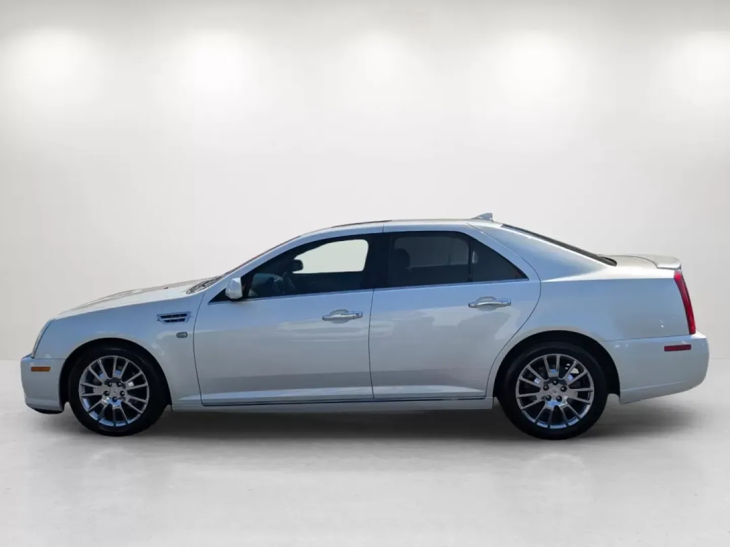 2011 /Ebony Cadillac STS RWD w/1SC (1G6DX6ED6B0) with an Other engine, located at 3959 U.S. 80 W, Phenix City, AL, 36870, (334) 297-4885, 32.469296, -85.135185 - Experience luxury and performance with our stunning 2011 Cadillac STS, available now at Gils Auto in Phenix City, AL. Nestled conveniently at 3959 U.S. 80 W, Phenix City, AL 36870, our Buy Here Pay Here dealership is designed to provide guaranteed approval for all customers, making it easier than ev - Photo#7