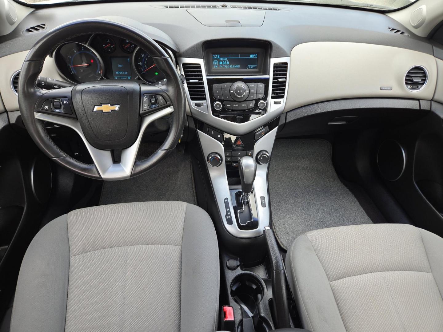 2011 /Medium Titanium Chevrolet Cruze LT w/1LT (1G1PF5S92B7) with an Turbocharged Gas I4 1.4L/83 engine, 6-Speed automatic w/OD transmission, located at 1430 Gateway Drive, Opelika, AL, 36801, (334) 239-0944, 32.637871, -85.409790 - 2011 Chevrolet Cruze LT w/1LT - Photo#13