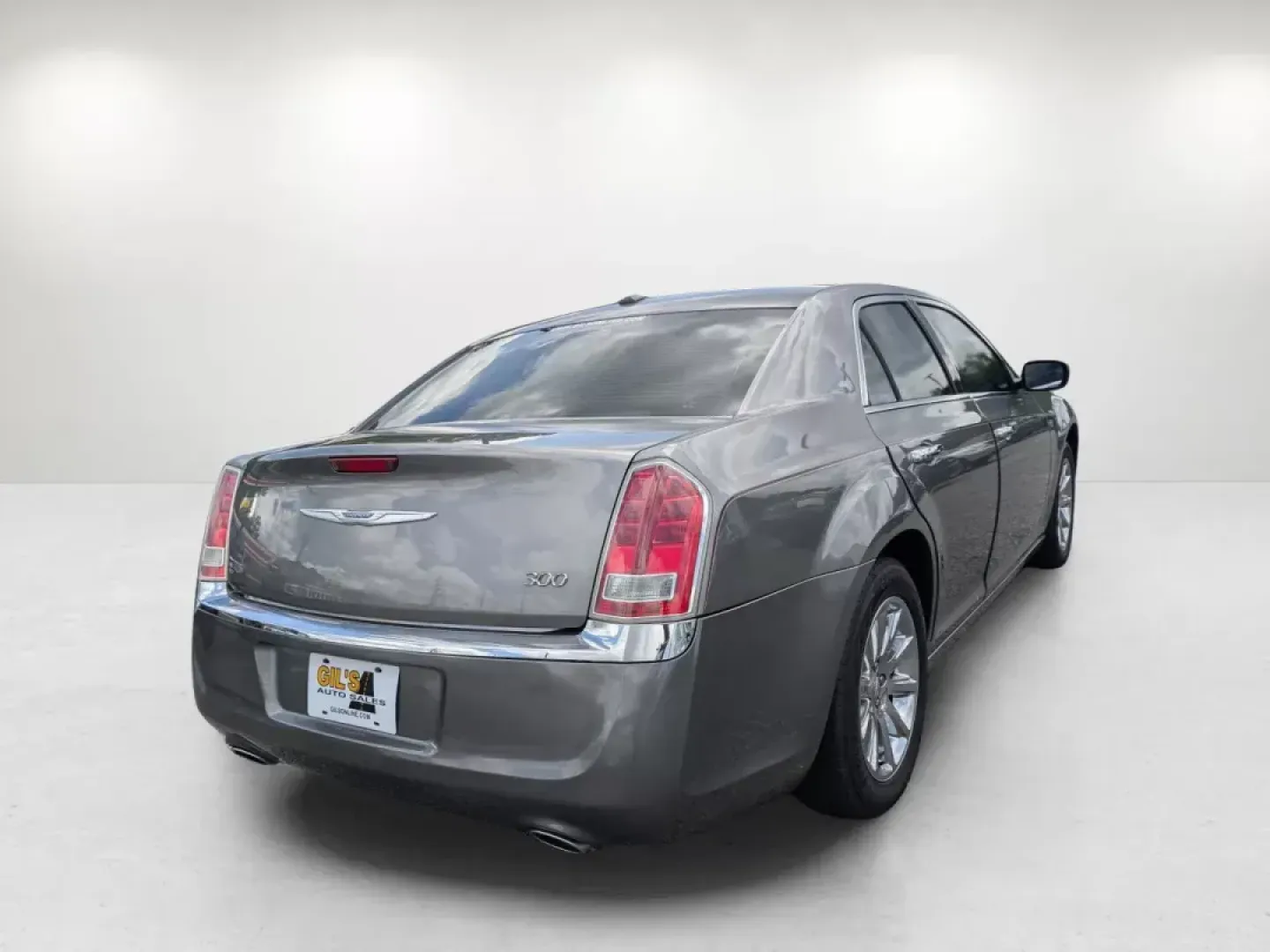 2011 /Black Interior Chrysler 300 Limited (2C3CA5CG7BH) with an Gas/Ethanol V6 3.6L/220 engine, 5-Speed Automatic w/Manual Shift transmission, located at 7000 Northlake Connector, Columbus, GA, 31904, (706) 987-8085, 32.524975, -84.978134 - **Drive in Style and Comfort with this 2011 Chrysler 300 Limited at Gils Auto Columbus #2!**<br /> <br /> Are you searching for a vehicle that perfectly balances luxury, performance, and practicality? Look no further! The 2011 Chrysler 300 Limited is ideal for those who crave a comfortable ride, ma - Photo#4