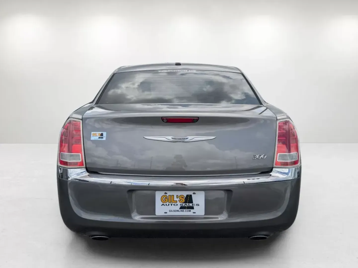 2011 /Black Interior Chrysler 300 Limited (2C3CA5CG7BH) with an Gas/Ethanol V6 3.6L/220 engine, 5-Speed Automatic w/Manual Shift transmission, located at 7000 Northlake Connector, Columbus, GA, 31904, (706) 987-8085, 32.524975, -84.978134 - **Drive in Style and Comfort with this 2011 Chrysler 300 Limited at Gils Auto Columbus #2!**<br /> <br /> Are you searching for a vehicle that perfectly balances luxury, performance, and practicality? Look no further! The 2011 Chrysler 300 Limited is ideal for those who crave a comfortable ride, ma - Photo#5