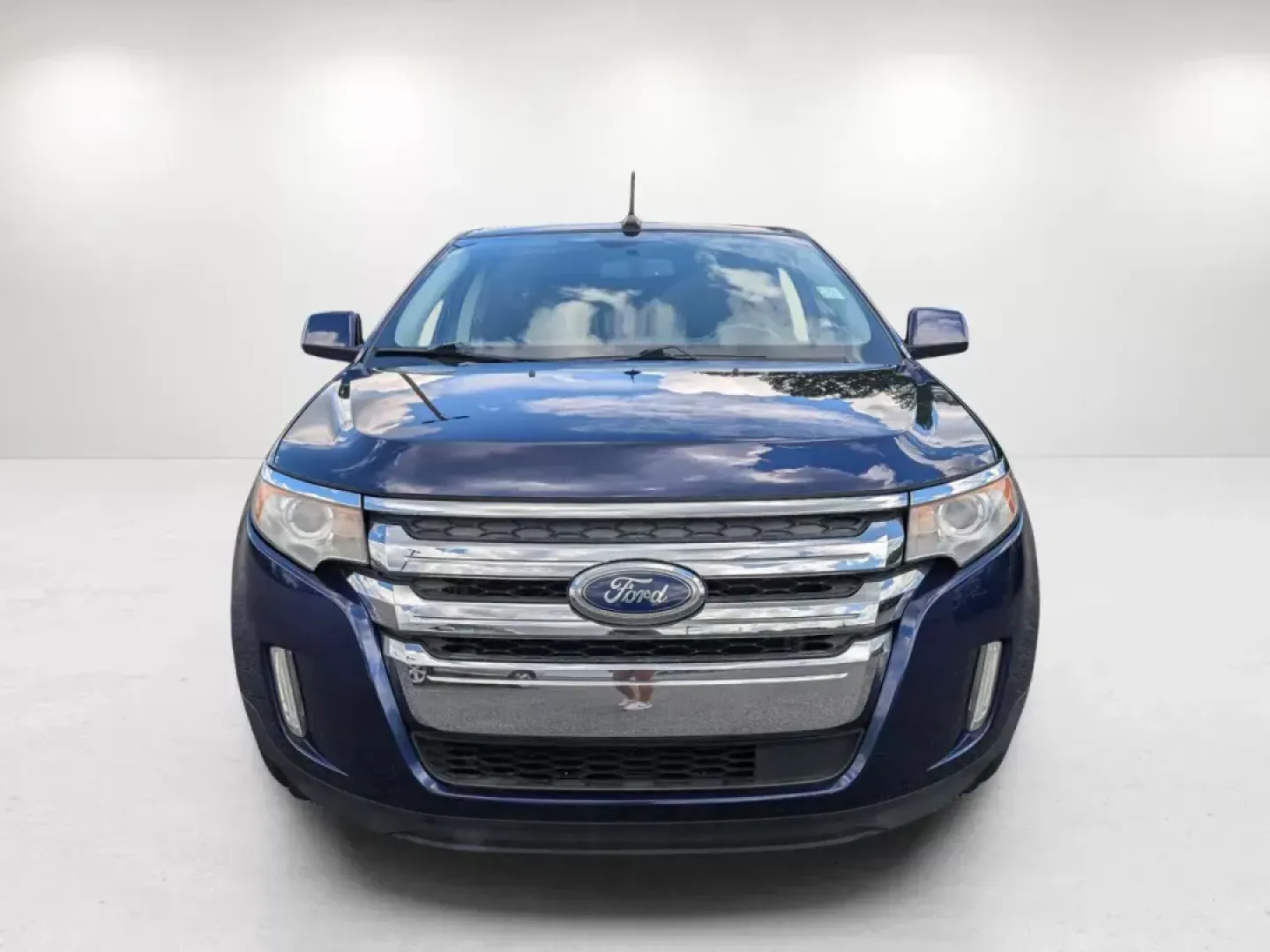 2011 Ford Edge Limited (2FMDK3KC4BB) with an Gas V6 3.5L/213 engine, 6-Speed Automatic w/OD transmission, located at 1430 Gateway Drive, Opelika, AL, 36801, (334) 239-0944, 32.637871, -85.409790 - **Discover Adventure and Comfort in the 2011 Ford Edge Limited at Gils Auto - Opelika!**<br /> <br /> Are you in search of a vehicle that seamlessly blends comfort, style, and versatility for your everyday adventures? Look no further than this stunning 2011 Ford Edge Limited, available now at Gils A - Photo#1