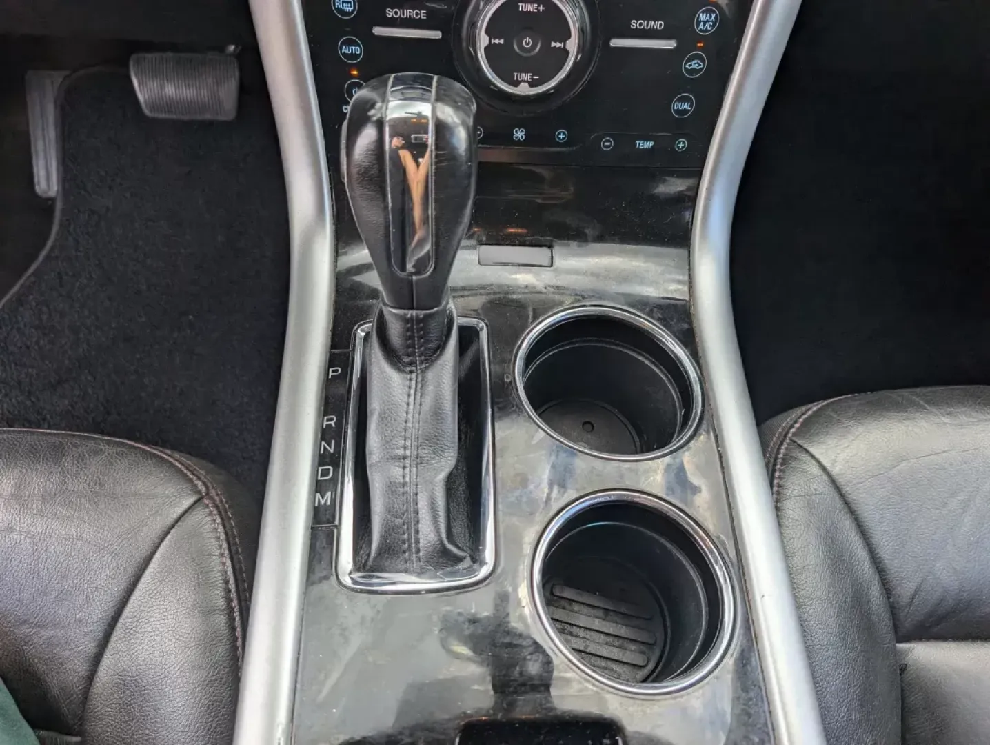 2011 Ford Edge Limited (2FMDK3KC4BB) with an Gas V6 3.5L/213 engine, 6-Speed Automatic w/OD transmission, located at 1430 Gateway Drive, Opelika, AL, 36801, (334) 239-0944, 32.637871, -85.409790 - **Discover Adventure and Comfort in the 2011 Ford Edge Limited at Gils Auto - Opelika!**<br /> <br /> Are you in search of a vehicle that seamlessly blends comfort, style, and versatility for your everyday adventures? Look no further than this stunning 2011 Ford Edge Limited, available now at Gils A - Photo#12