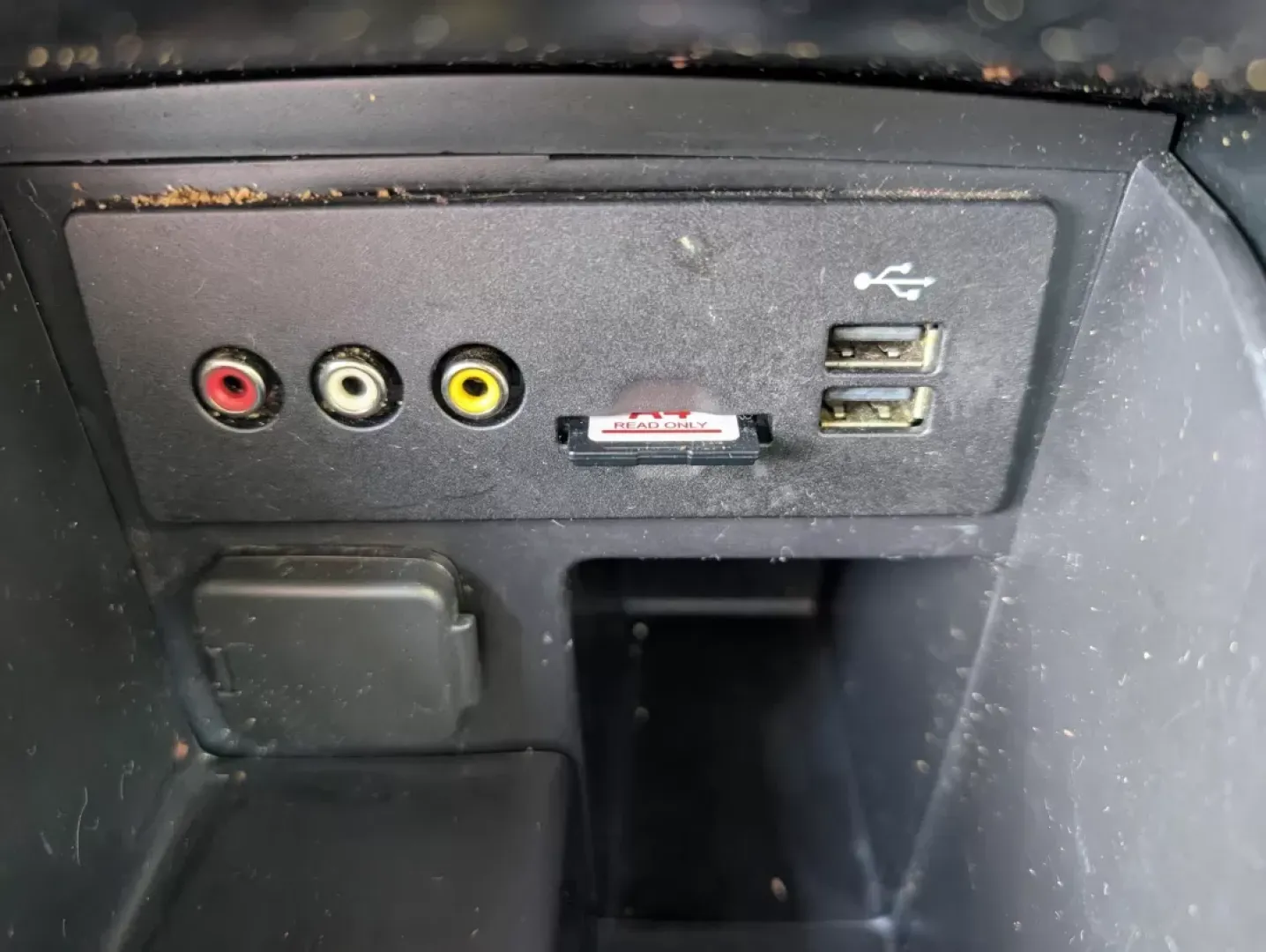 2011 Ford Explorer XLT (1FMHK8D80BG) with an Other engine, located at 3959 U.S. 80 W, Phenix City, AL, 36870, (334) 297-4885, 32.469296, -85.135185 - Are you ready to elevate your family outings or weekend adventures? Look no further than this 2011 Ford Explorer XLT, available now at Gils Auto in Phenix City, AL. With its spacious interior, advanced safety features, and impressive four-wheel drive capabilities, this SUV is perfect for families on - Photo#15