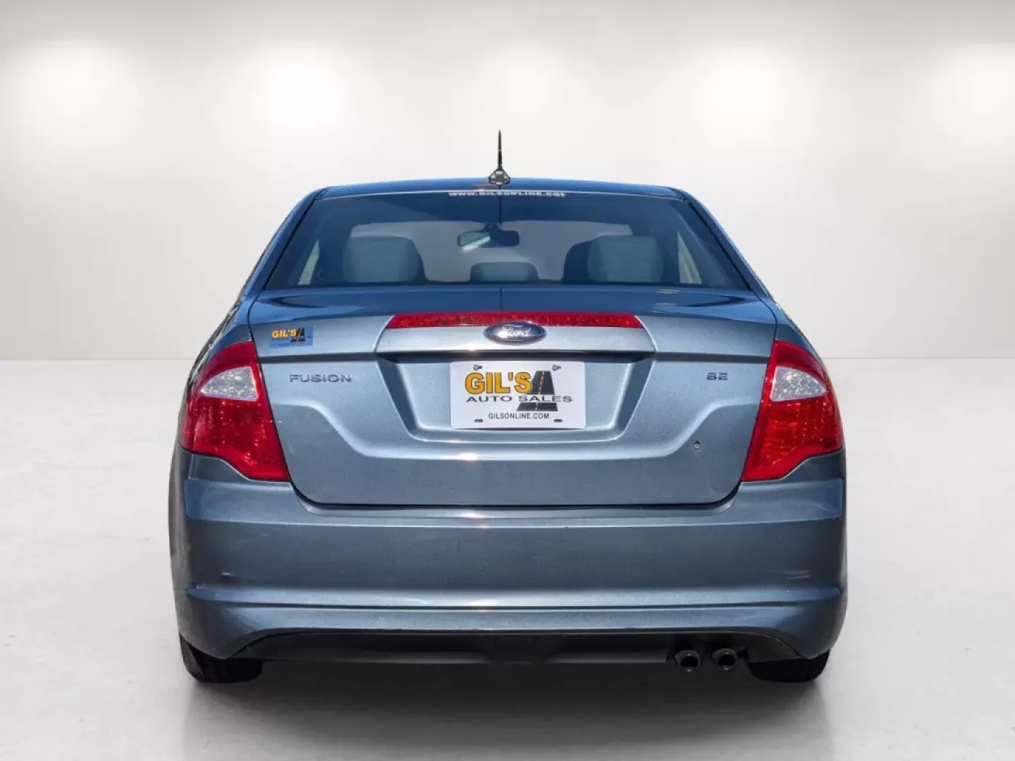 2011 Ford Fusion SE (3FAHP0HA3BR) with an Other engine, located at 1430 Gateway Drive, Opelika, AL, 36801, (334) 239-0944, 32.637871, -85.409790 - ### Discover Your Perfect Ride: 2011 Ford Fusion SE at Gils Auto<br /> <br /> Are you in search of a reliable sedan that seamlessly fits into your everyday lifestyle? Whether you're commuting to work, running errands, or taking the kids to soccer practice, the 2011 Ford Fusion SE is the vehicle that - Photo#5