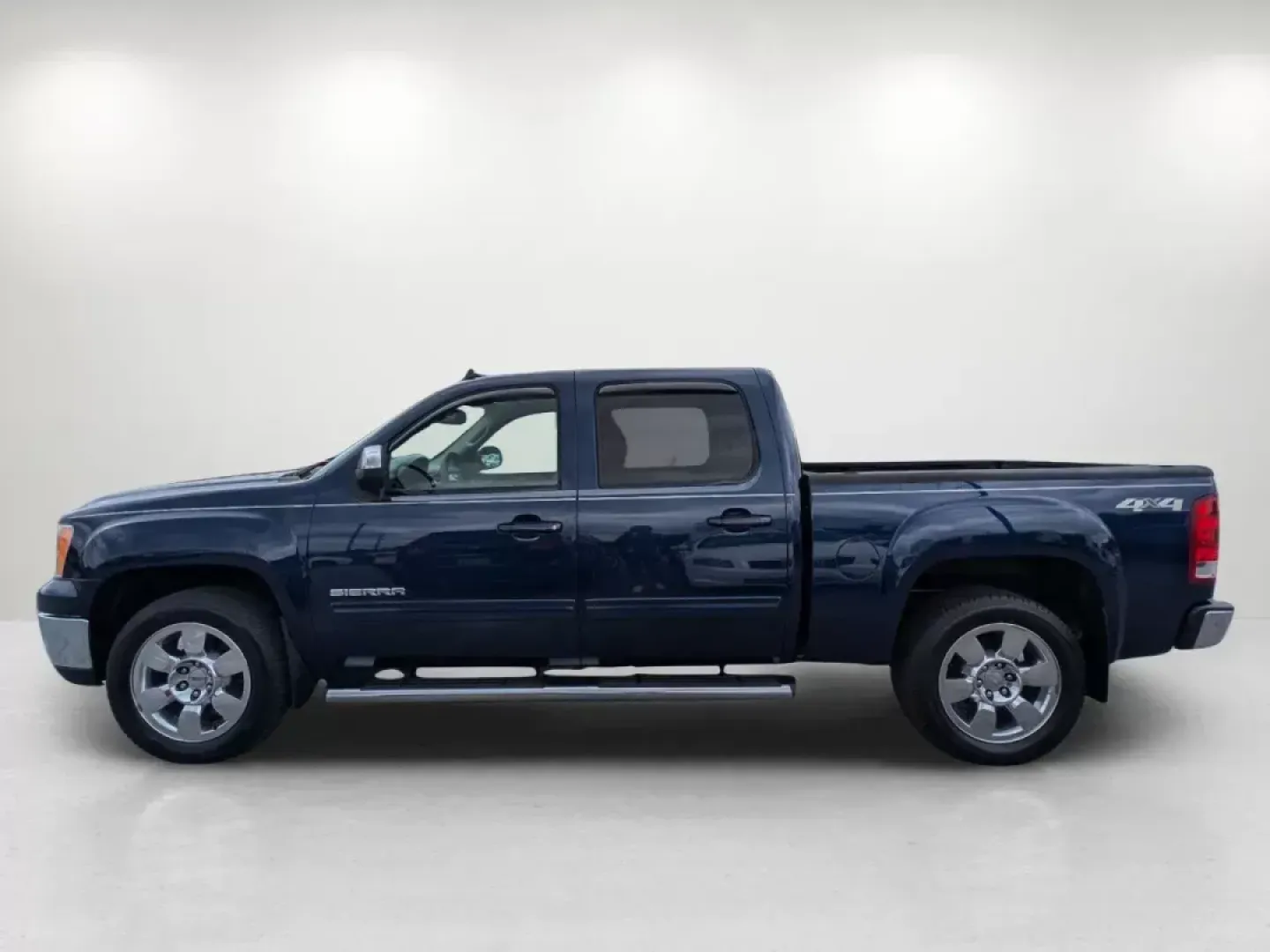 2011 /Very Dark Cashmere/Light Cashmere GMC Sierra 1500 SLT (3GTP2WE30BG) with an Gas/Ethanol V8 5.3L/323 engine, 6-Speed Automatic transmission, located at 3959 U.S. 80 W, Phenix City, AL, 36870, (334) 297-4885, 32.469296, -85.135185 - 2011 GMC Sierra 1500 SLT - Photo#1