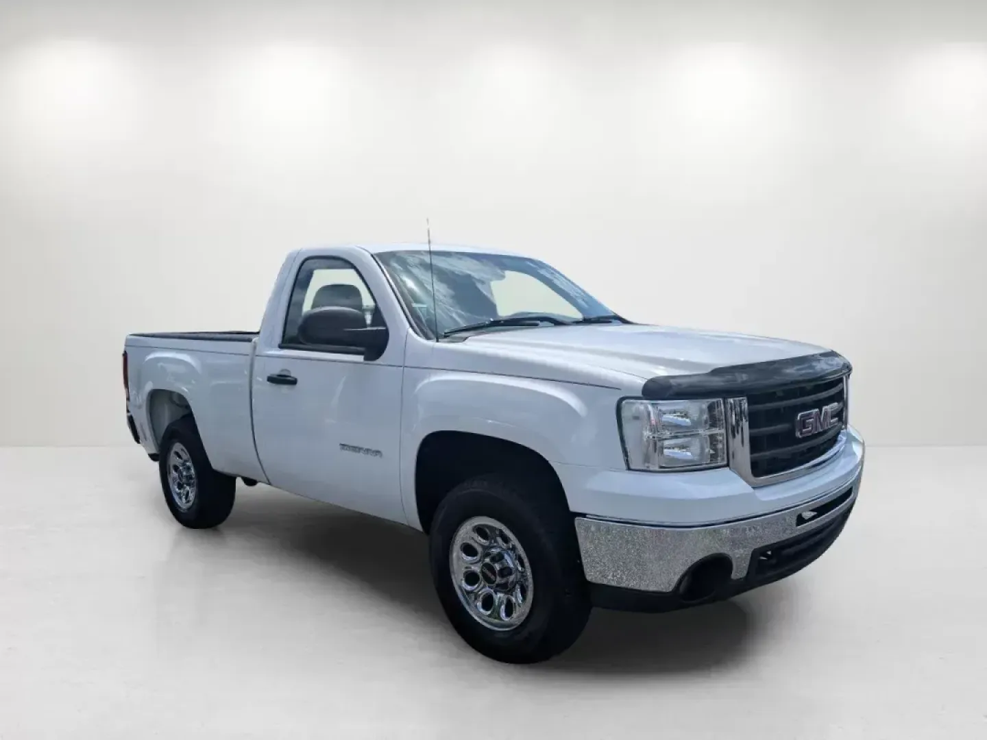 2011 /Dark Titanium GMC Sierra 1500 Work Truck (1GTN1TEX8BZ) with an Gas V6 4.3L/262 engine, 4-Speed Automatic transmission, located at 3959 U.S. 80 W, Phenix City, AL, 36870, (334) 297-4885, 32.469296, -85.135185 - **Get Ready for Your Next Adventure with the 2011 GMC Sierra 1500 Work Truck!**<br /> <br /> Are you seeking a reliable vehicle for your daily commute, weekend getaways, or even work tasks? The 2011 GMC Sierra 1500 Work Truck is the perfect blend of utility, comfort, and style that caters to a varie - Photo#3