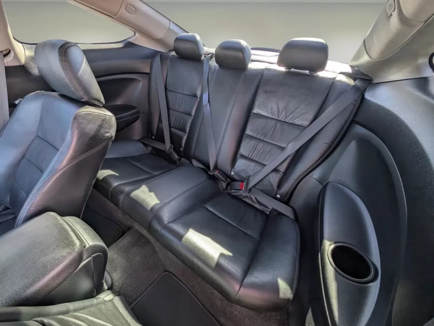 2011 /Black Honda Accord Cpe EX-L (1HGCS2B86BA) with an Other engine, located at 804 22nd Ave, Phenix City, AL, 36870, (334) 297-1860, 32.484749, -85.024475 - **Drive in Style with the 2011 Honda Accord Cpe EX-L from Gils Auto in Phenix City, AL!**<br /> <br /> Are you ready to elevate your daily commute or embark on weekend adventures? The 2011 Honda Accord Cpe EX-L, available at Gils Auto, is the perfect blend of comfort, style, and reliability for thos - Photo#10