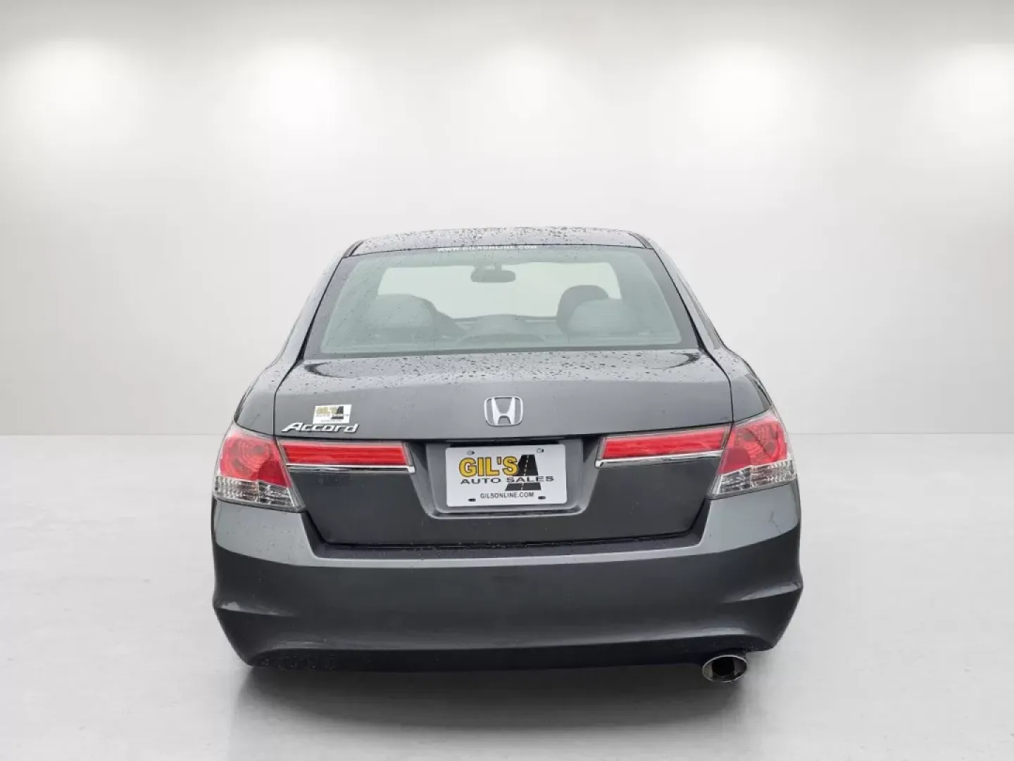 2011 Honda Accord Sdn LX (1HGCP2F30BA) with an Other engine, located at 3959 U.S. 80 W, Phenix City, AL, 36870, (334) 297-4885, 32.469296, -85.135185 - **Discover Your Next Adventure with the 2011 Honda Accord LX at Gils Auto!**<br /> <br /> Are you searching for a reliable and stylish vehicle that fits your busy lifestyle? Look no further than the 2011 Honda Accord LX, available now at Gils Auto in Phenix City, AL. This exceptional sedan is perfec - Photo#6