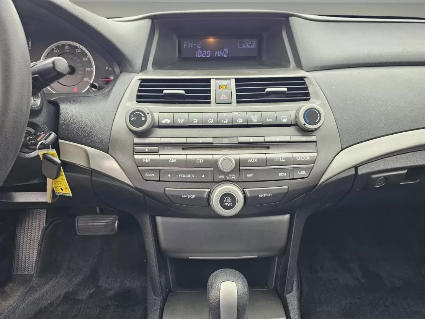 2011 Honda Accord Sdn LX (1HGCP2F30BA) with an Other engine, located at 3959 U.S. 80 W, Phenix City, AL, 36870, (334) 297-4885, 32.469296, -85.135185 - **Discover Your Next Adventure with the 2011 Honda Accord LX at Gils Auto!**<br /> <br /> Are you searching for a reliable and stylish vehicle that fits your busy lifestyle? Look no further than the 2011 Honda Accord LX, available now at Gils Auto in Phenix City, AL. This exceptional sedan is perfec - Photo#13