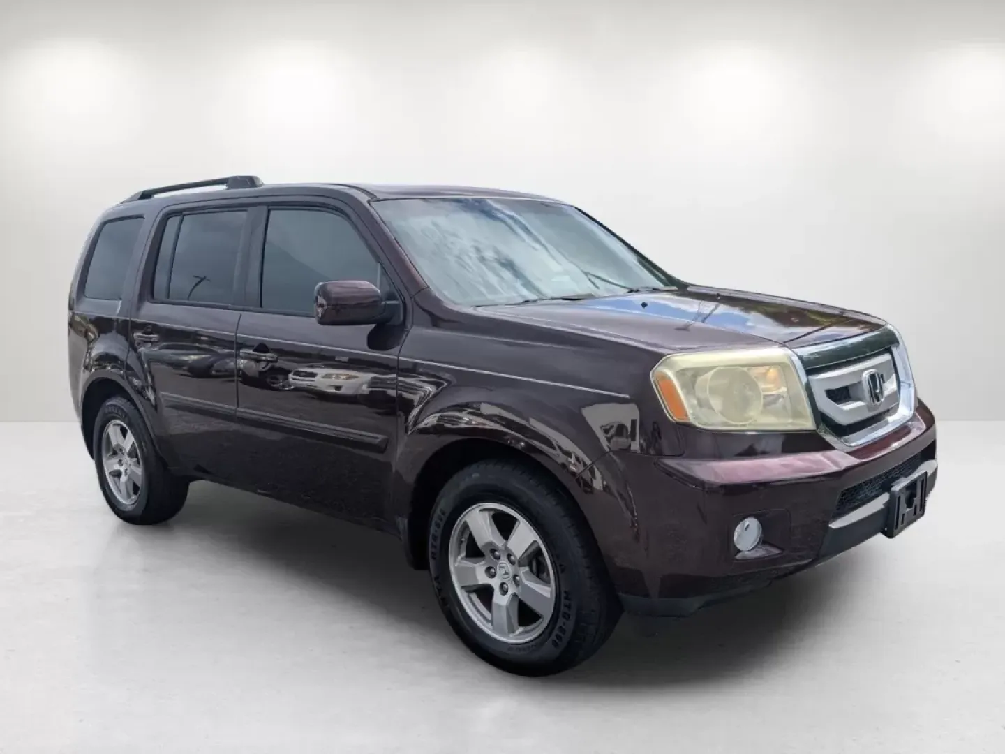 2011 Honda Pilot EX-L (5FNYF3H53BB) with an Other engine, located at 521 Old Farm Lane Rd, Prattville, AL, 36066, (334) 325-1505, 32.482460, -86.416367 - Are you ready to elevate your family adventures or tackle those long commutes with ease? Look no further than this stunning 2011 Honda Pilot EX-L, available now at Gils Auto in Phenix City, AL. This spacious SUV is perfect for growing families and weekend explorers alike, offering comfort, safety, a - Photo#2