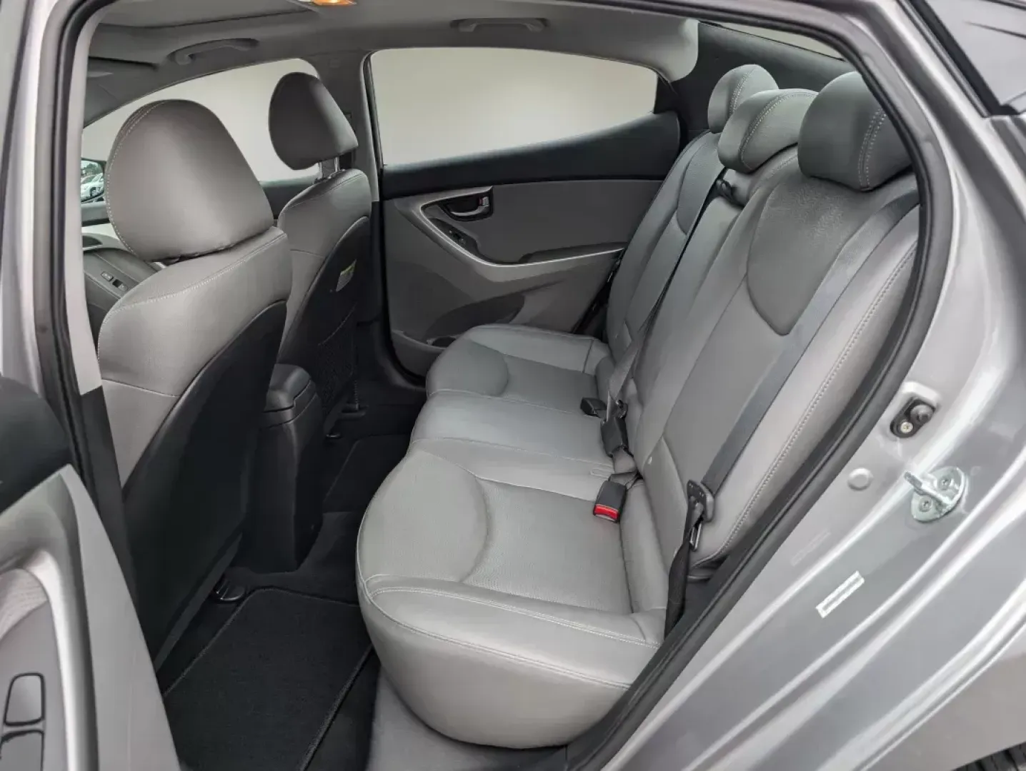 2011 /Gray Hyundai Elantra Ltd (KMHDH4AE1BU) with an Gas I4 1.8L/110 engine, 6-Speed Automatic w/OD SHIFTRONIC transmission, located at 521 Old Farm Lane Rd, Prattville, AL, 36066, (334) 325-1505, 32.482460, -86.416367 - 2011 Hyundai Elantra Ltd - Photo#10