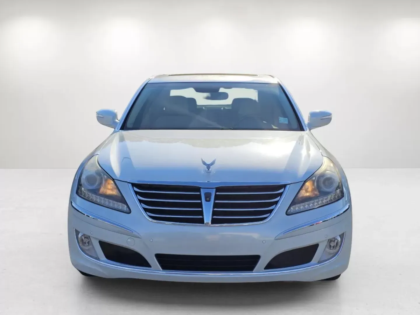 2011 /Cashmere Hyundai Equus Ultimate (KMHGH4JF5BU) with an Other engine, located at 3959 U.S. 80 W, Phenix City, AL, 36870, (334) 297-4885, 32.469296, -85.135185 - **Experience Luxury and Comfort with the 2011 Hyundai Equus at Gils Auto Phenix City, AL!**<br /> <br /> Step into a world of sophistication and reliability with the 2011 Hyundai Equus, a vehicle that promises to elevate your driving experience. Whether you're commuting to work, dropping the kids o - Photo#1