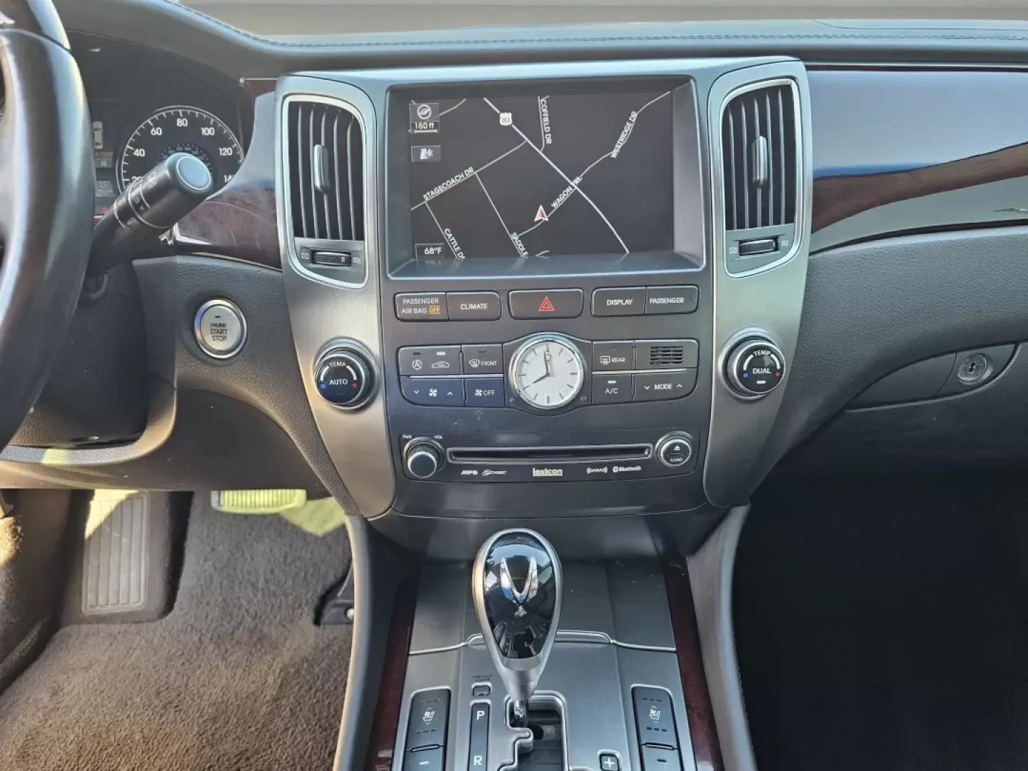 2011 /Cashmere Hyundai Equus Ultimate (KMHGH4JF5BU) with an Other engine, located at 3959 U.S. 80 W, Phenix City, AL, 36870, (334) 297-4885, 32.469296, -85.135185 - **Experience Luxury and Comfort with the 2011 Hyundai Equus at Gils Auto Phenix City, AL!**<br /> <br /> Step into a world of sophistication and reliability with the 2011 Hyundai Equus, a vehicle that promises to elevate your driving experience. Whether you're commuting to work, dropping the kids o - Photo#11