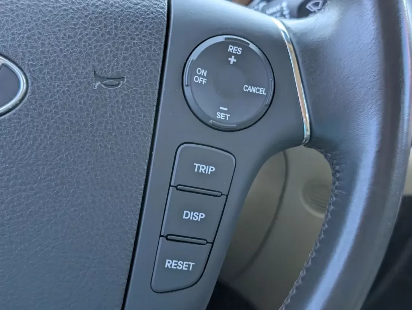 2011 /Cashmere Hyundai Genesis (KMHGC4DE2BU) with an Other engine, located at 3959 U.S. 80 W, Phenix City, AL, 36870, (334) 297-4885, 32.469296, -85.135185 - ### Elevate Your Driving Experience with This 2011 Hyundai Genesis!<br /> <br /> Looking for a vehicle that combines luxury, comfort, and reliability? This stunning 2011 Hyundai Genesis is ideal for anyone-whether you're a growing family seeking a spacious sedan, a commuter wanting to upgrade your d - Photo#16