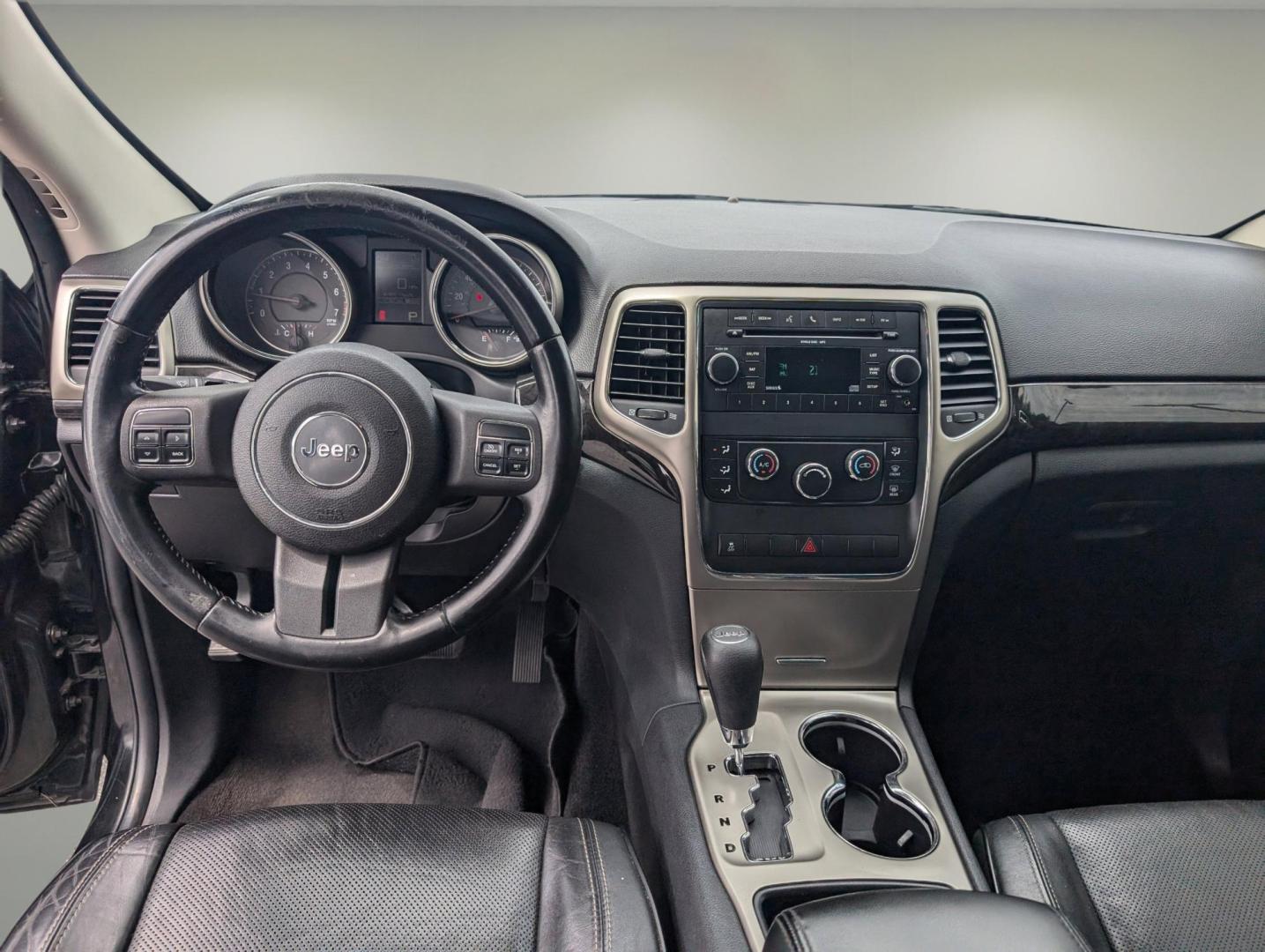 2011 /Black Interior Jeep Grand Cherokee Laredo (1J4RS4GG8BC) with an Gas/Ethanol V6 3.6L/220 engine, 5-Speed Automatic transmission, located at 3959 U.S. 80 W, Phenix City, AL, 36870, (334) 297-4885, 32.469296, -85.135185 - 2011 Jeep Grand Cherokee Laredo - Photo#11