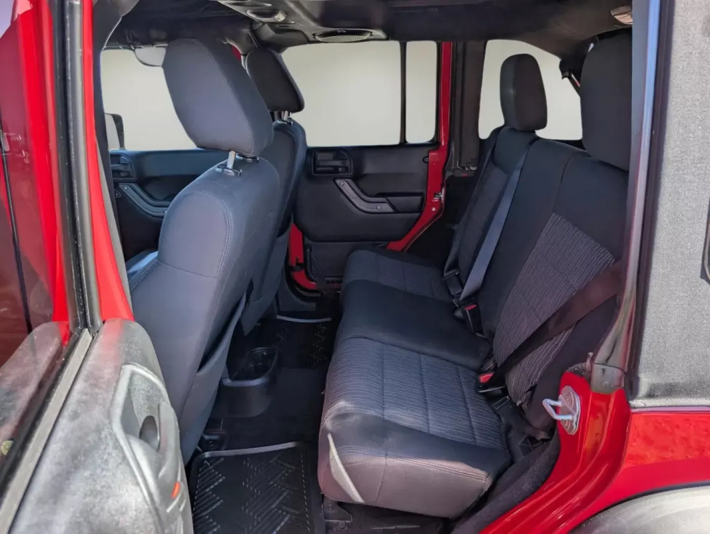 2011 /Black Interior Jeep Wrangler Sport (1J4BA3H10BL) with an Other engine, located at 1430 Gateway Drive, Opelika, AL, 36801, (334) 239-0944, 32.637871, -85.409790 - **Unleash Your Adventurous Spirit with This 2011 Jeep Wrangler Sport!**<br /> <br /> Are you ready to elevate your weekend getaways or daily commutes? This 2011 Jeep Wrangler Sport is the perfect adventure companion for thrill-seekers and budget-conscious buyers alike. With its robust 4WD system and - Photo#10