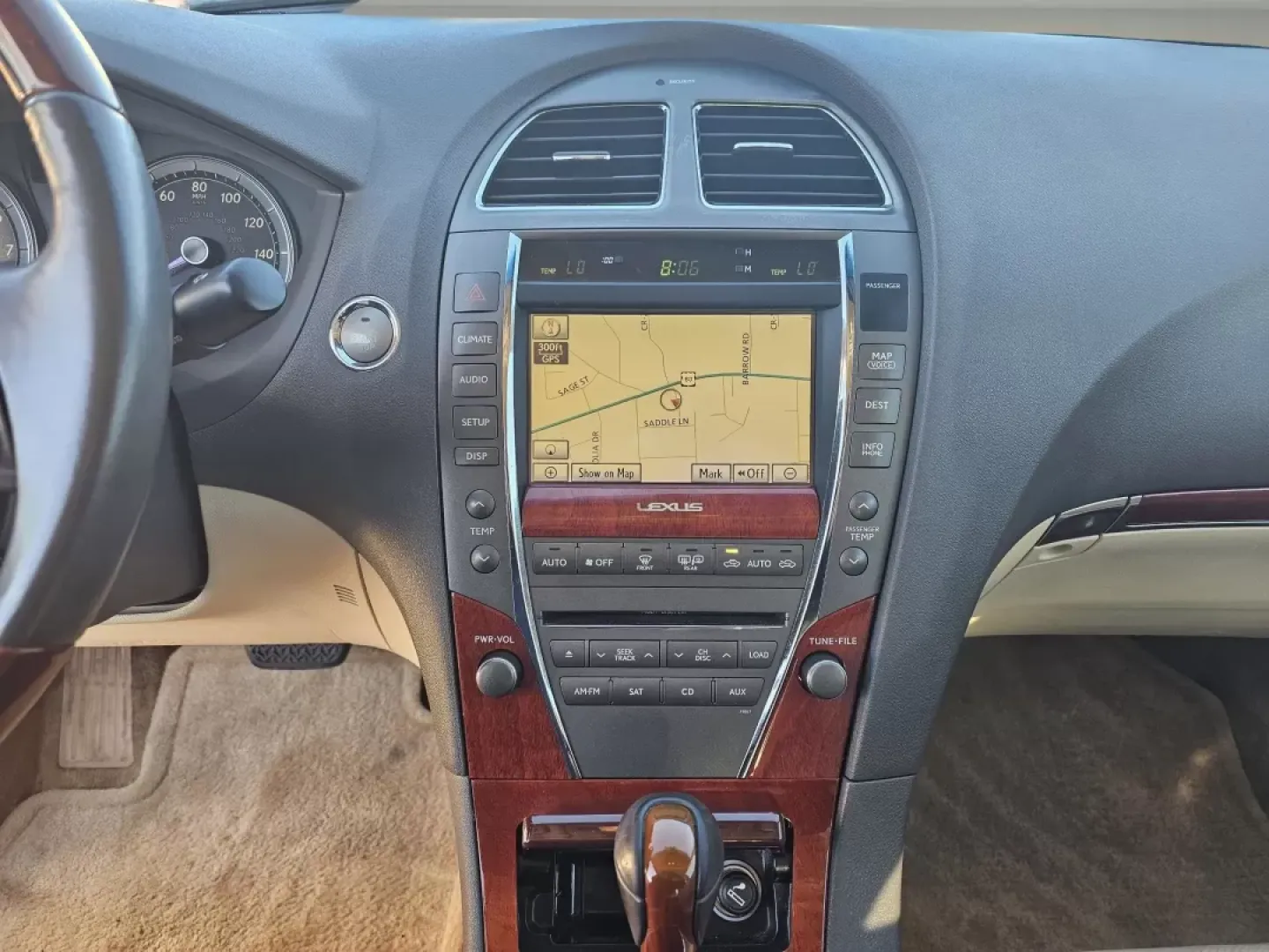 2011 Lexus ES 350 (JTHBK1EG5B2) with an Other engine, located at 804 22nd Ave, Phenix City, AL, 36870, (334) 297-1860, 32.484749, -85.024475 - Discover the perfect blend of style and comfort with this stunning 2011 Lexus ES 350, available now at Gils Auto - Phenix City #2. Located in the heart of Phenix City, AL at 804 22nd Ave, we specialize in providing exceptional vehicles to our community with our Buy Here Pay Here financing options, m - Photo#12