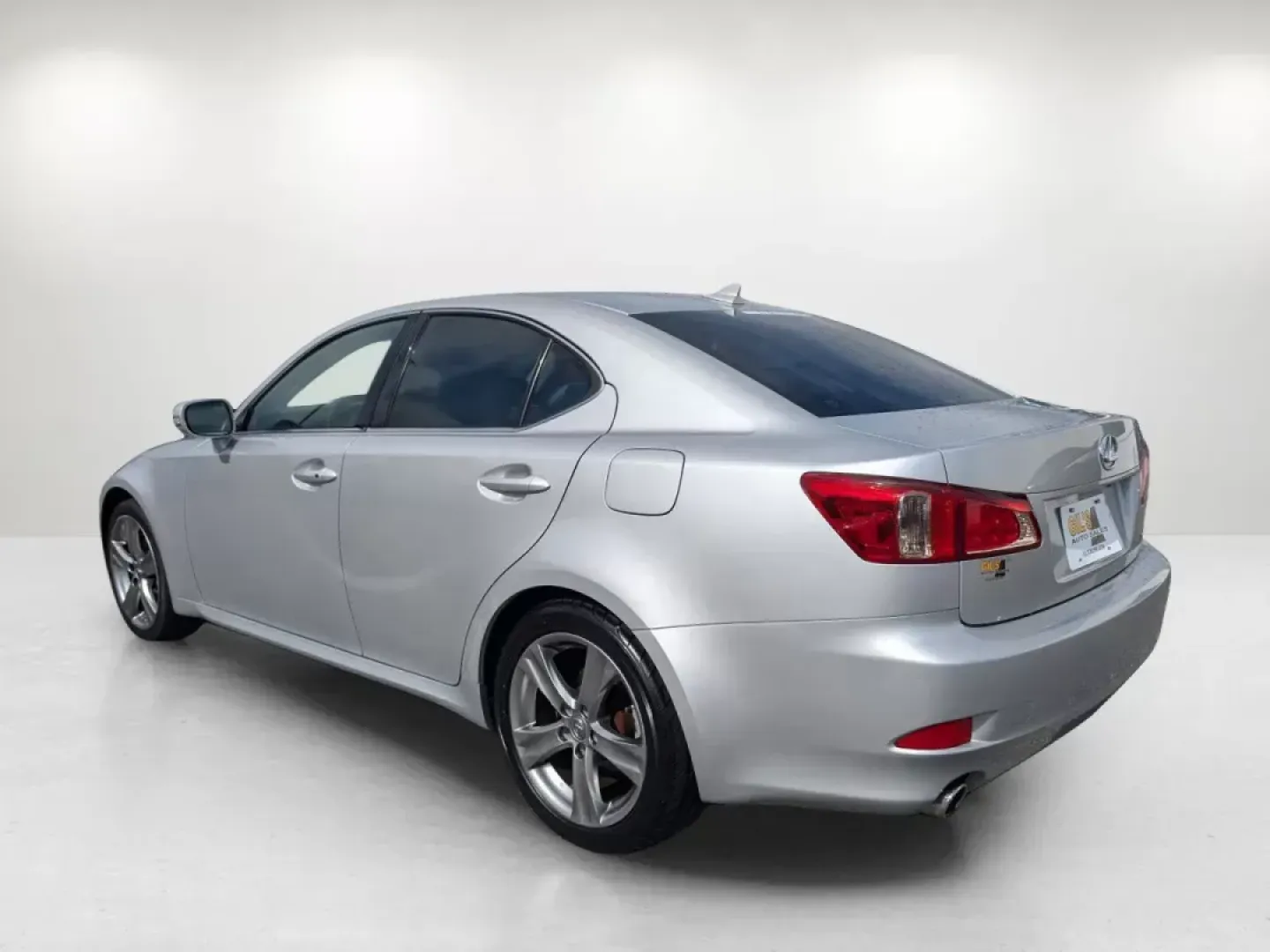 2011 Lexus IS 250 (JTHBF5C21B5) with an Gas V6 2.5L/152 engine, 6-Speed Automatic transmission, located at 3959 U.S. 80 W, Phenix City, AL, 36870, (334) 297-4885, 32.469296, -85.135185 - 2011 Lexus IS 250 - Photo#7