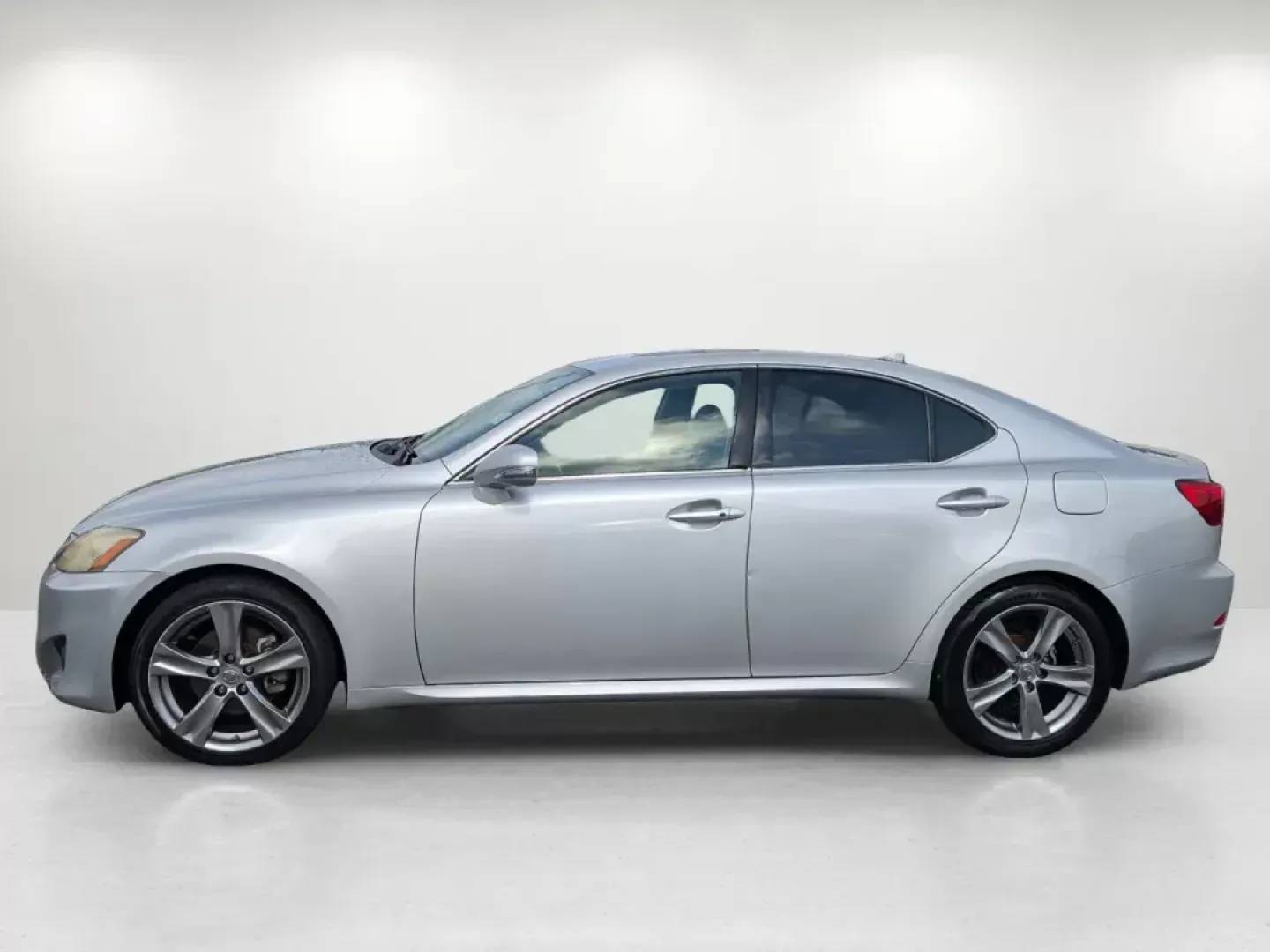 2011 Lexus IS 250 (JTHBF5C21B5) with an Gas V6 2.5L/152 engine, 6-Speed Automatic transmission, located at 3959 U.S. 80 W, Phenix City, AL, 36870, (334) 297-4885, 32.469296, -85.135185 - 2011 Lexus IS 250 - Photo#8