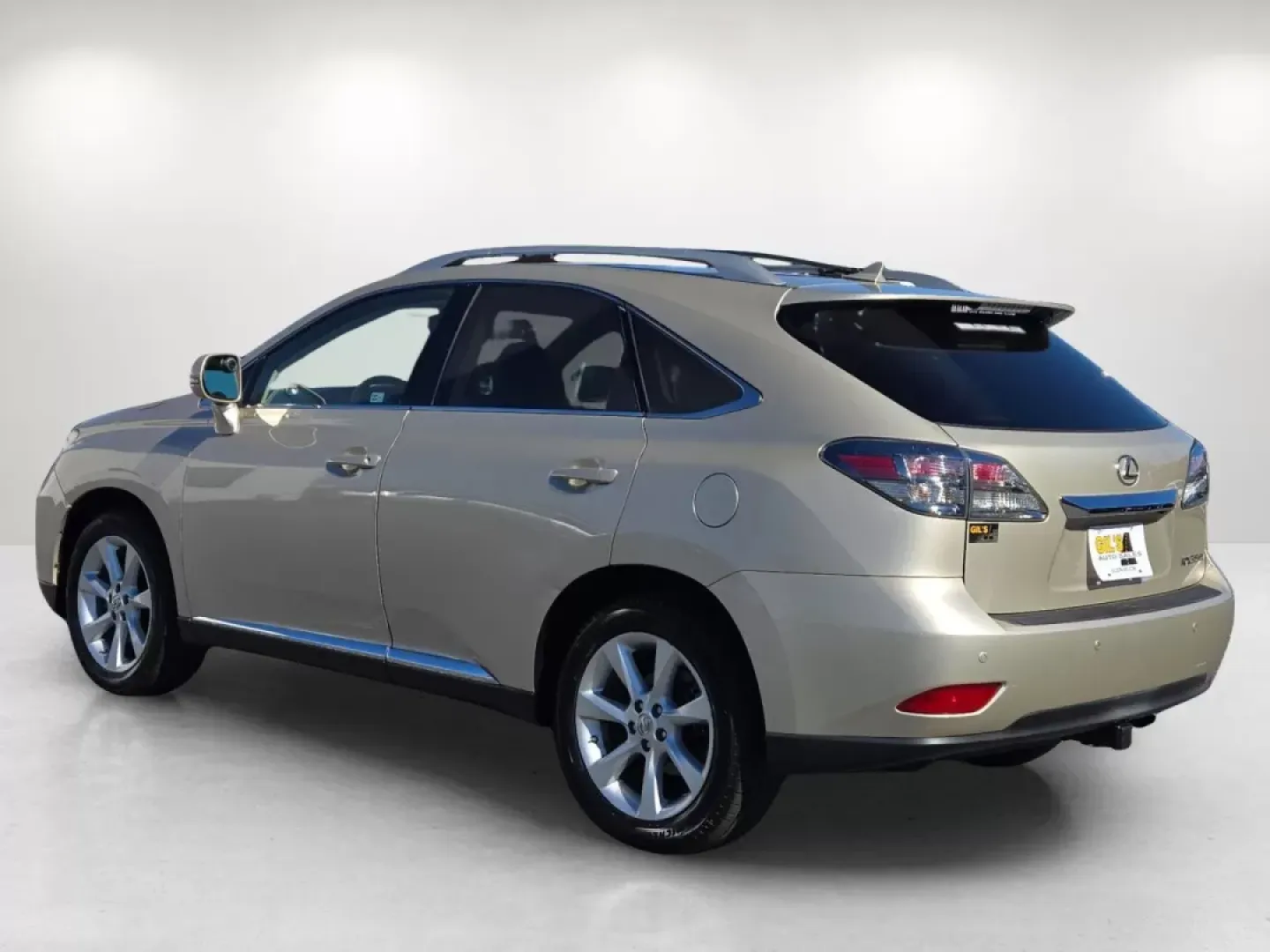 2011 Lexus RX 350 (2T2ZK1BA3BC) with an Other engine, located at 1430 Gateway Drive, Opelika, AL, 36801, (334) 239-0944, 32.637871, -85.409790 - **Explore Luxury and Comfort with the 2011 Lexus RX 350 at Gils Auto in Phenix City, AL**<br /> <br /> Imagine yourself behind the wheel of a luxurious SUV that perfectly balances style, comfort, and practicality. The 2011 Lexus RX 350 is not just a vehicle; it's a lifestyle upgrade. Whether you're - Photo#7