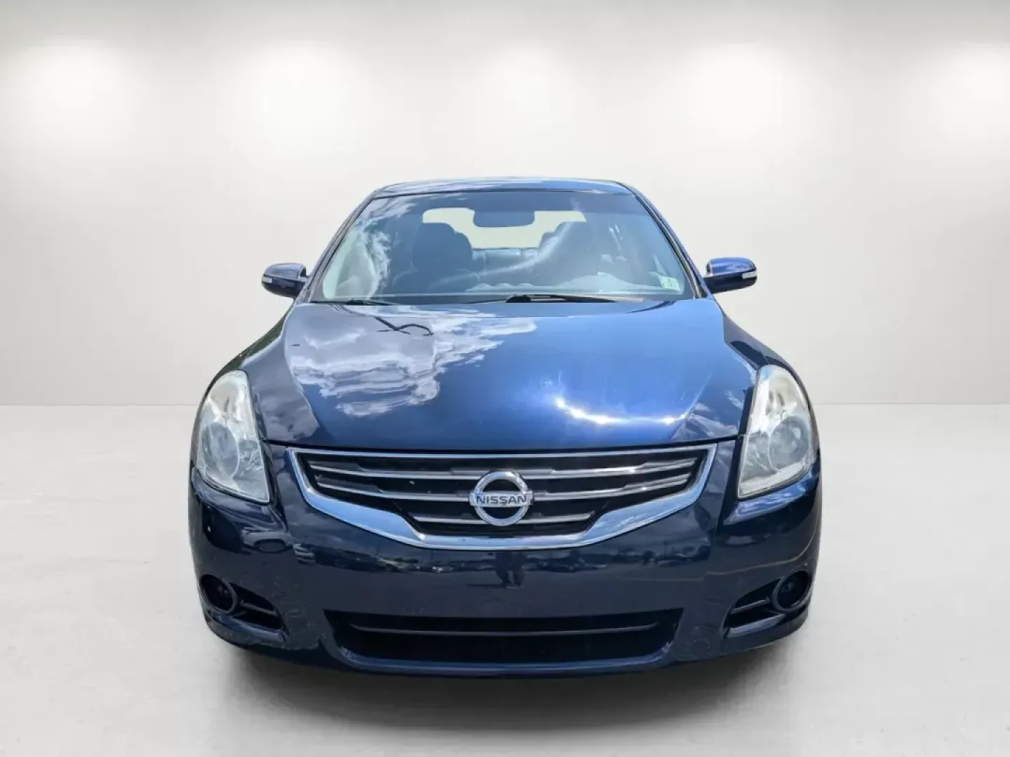 2011 /Charcoal Nissan Altima 2.5 SL (1N4AL2AP6BN) with an Gas I4 2.5L/ engine, 1-Speed Continuously Variable transmission, located at 1430 Gateway Drive, Opelika, AL, 36801, (334) 239-0944, 32.637871, -85.409790 - 2011 Nissan Altima 2.5 SL - Photo#18