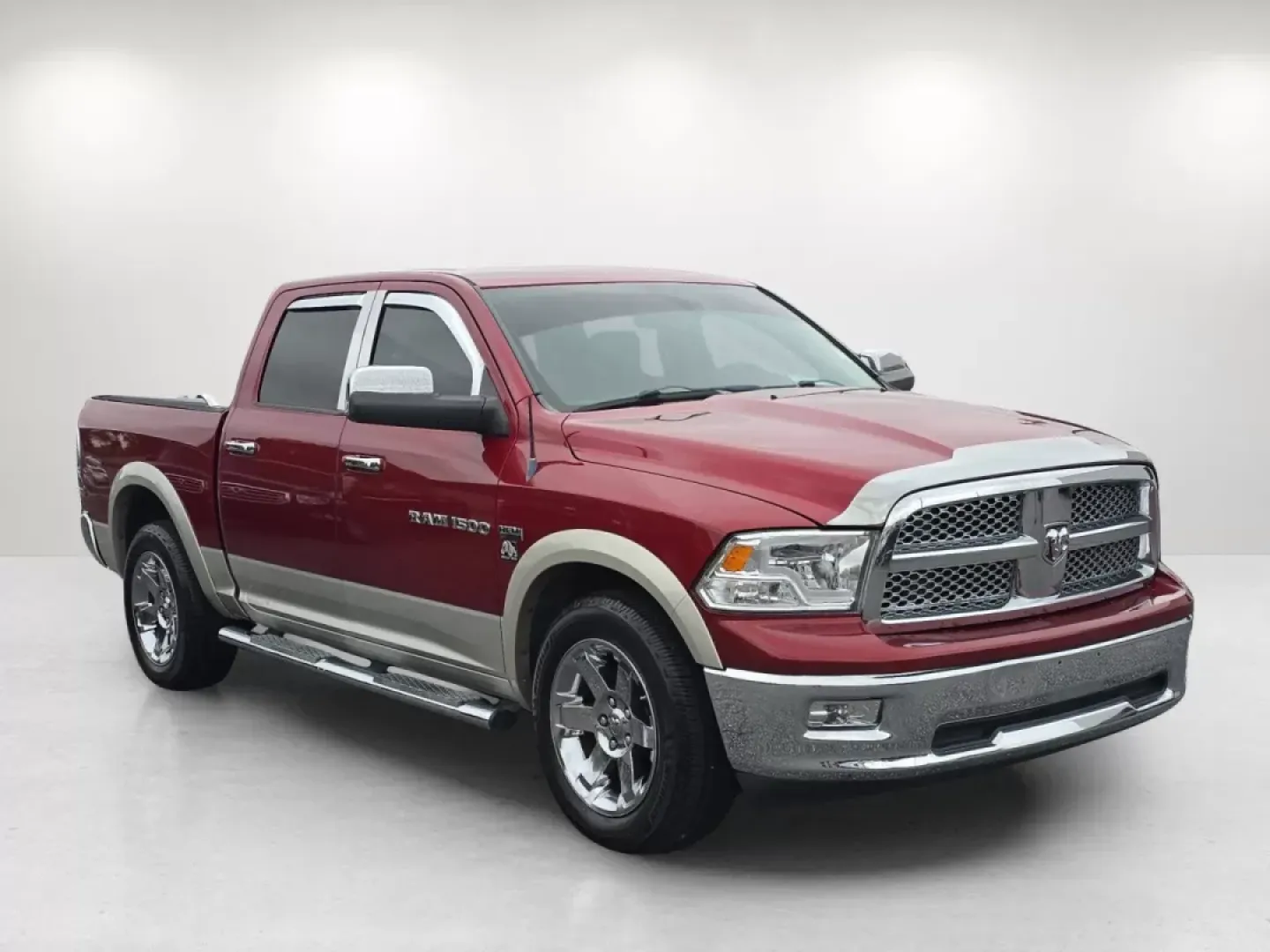 2011 /Light Pebble Beige/Bark Brown Ram 1500 Laramie (1D7RV1CT5BS) with an Other engine, located at 804 22nd Ave, Phenix City, AL, 36870, (334) 297-1860, 32.484749, -85.024475 - **Discover Your Next Adventure with the 2011 Ram 1500 Laramie at Gils Auto - Phenix City!**<br /> <br /> Are you ready to elevate your weekend getaways or tackle your daily commute with style and power? The 2011 Ram 1500 Laramie is the perfect companion for those who crave adventure while needing a - Photo#2