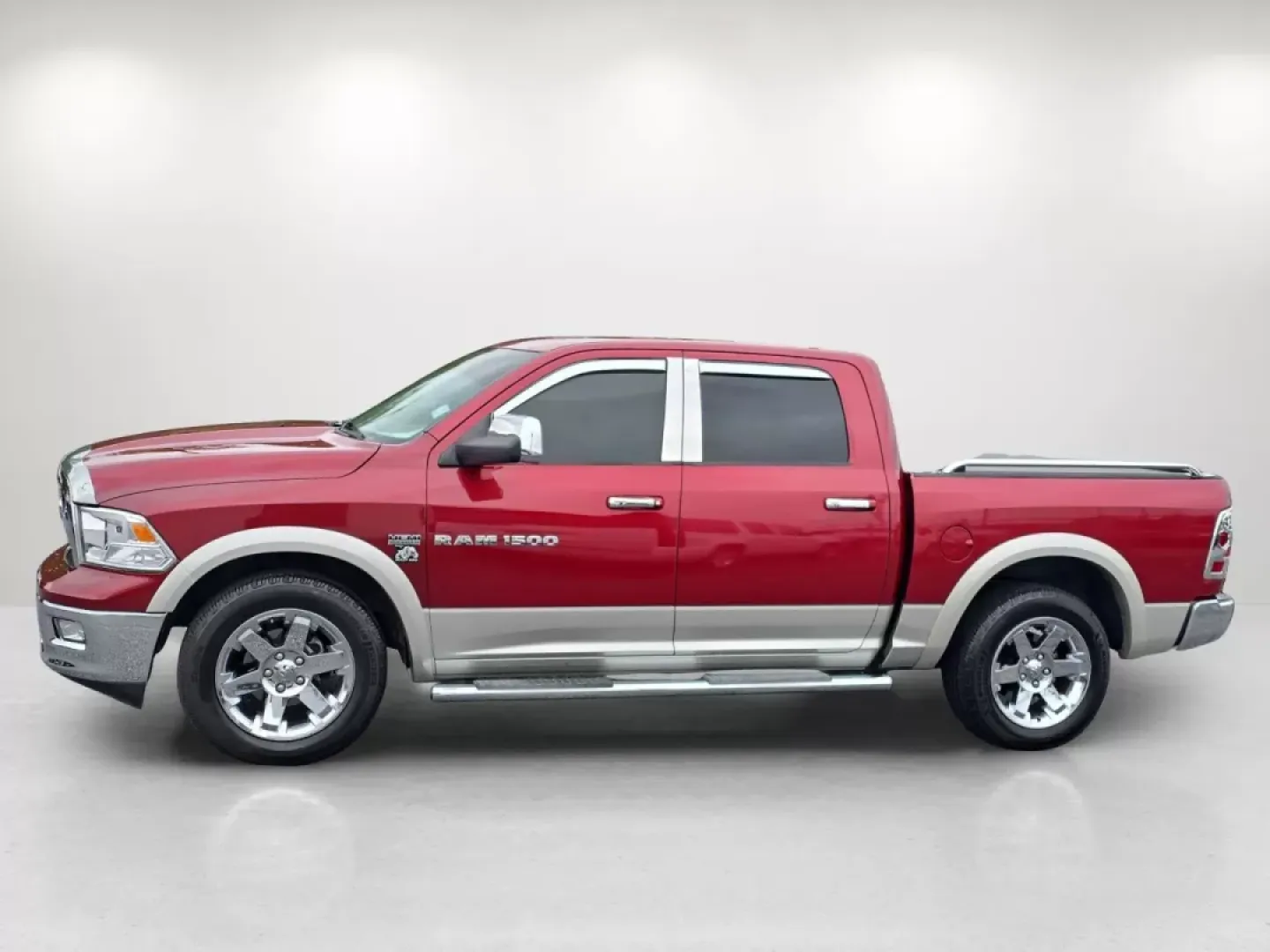 2011 /Light Pebble Beige/Bark Brown Ram 1500 Laramie (1D7RV1CT5BS) with an Other engine, located at 804 22nd Ave, Phenix City, AL, 36870, (334) 297-1860, 32.484749, -85.024475 - **Discover Your Next Adventure with the 2011 Ram 1500 Laramie at Gils Auto - Phenix City!**<br /> <br /> Are you ready to elevate your weekend getaways or tackle your daily commute with style and power? The 2011 Ram 1500 Laramie is the perfect companion for those who crave adventure while needing a - Photo#7