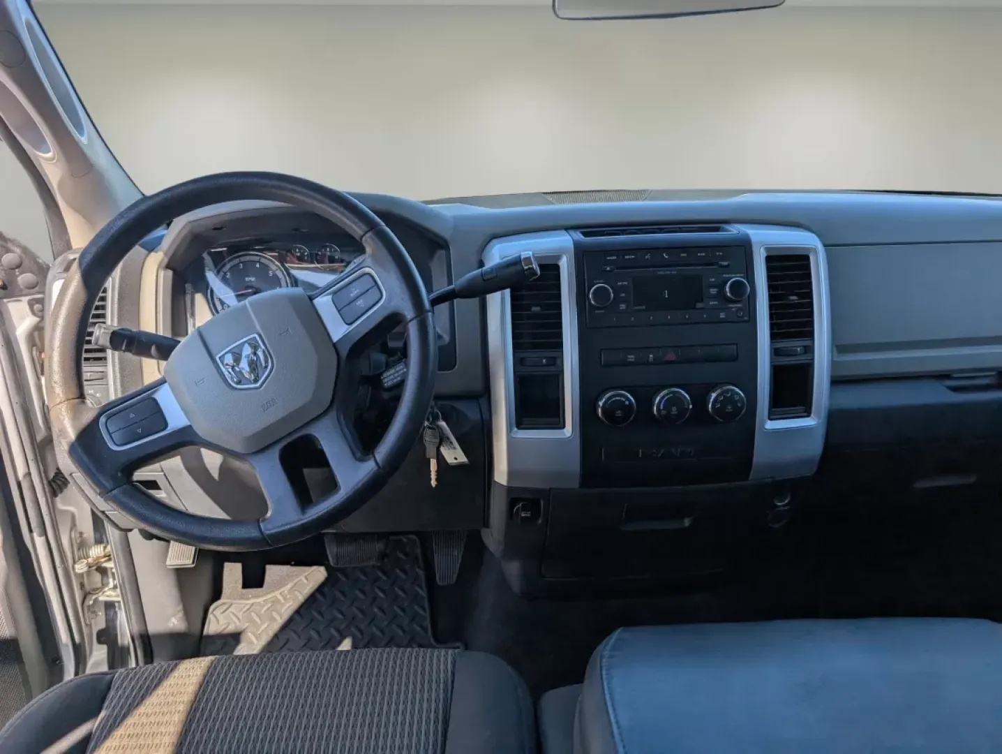 2011 /Dark Slate/Medium Graystone Ram 1500 SLT (1D7RB1GP1BS) with an Other engine, located at 1430 Gateway Drive, Opelika, AL, 36801, (334) 239-0944, 32.637871, -85.409790 - Elevate your weekend adventures and everyday commutes with this rugged yet refined 2011 Ram 1500 SLT, now available at Gils Auto in Phenix City, AL. Whether you're navigating the busy streets of downtown or heading out for a weekend camping trip, this powerful crew cab pickup is designed to handle i - Photo#12