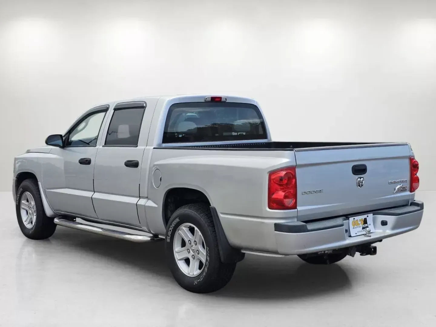 2011 /Dark Slate Gray/Medium Slate Gray Interior Ram Dakota Bighorn/Lonestar (1D7RE3GK6BS) with an Other engine, located at 521 Old Farm Lane Rd, Prattville, AL, 36066, (334) 325-1505, 32.482460, -86.416367 - **Drive Your Adventures with This 2011 Ram Dakota Bighorn/Lonestar at Gils Auto - Prattville!**<br /> <br /> Are you ready to elevate your lifestyle with the ultimate pickup truck? The 2011 Ram Dakota Bighorn/Lonestar is your gateway to adventure, perfect for weekend getaways, family trips, or daily - Photo#6