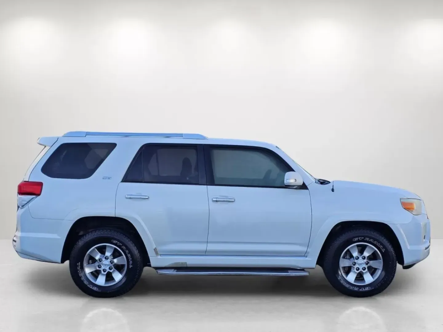 2011 Toyota 4Runner SR5 (JTEZU5JR8B5) with an Other engine, located at 5115 14th Ave., Columbus, GA, 31904, (706) 323-0345, 32.511494, -84.971046 - Are you ready to elevate your adventures and make every drive a memorable one? The 2011 Toyota 4Runner is the ultimate vehicle for those who crave versatility, comfort, and dependability. Whether you're navigating daily commutes or exploring the great outdoors, this SUV is designed to accommodate yo - Photo#3