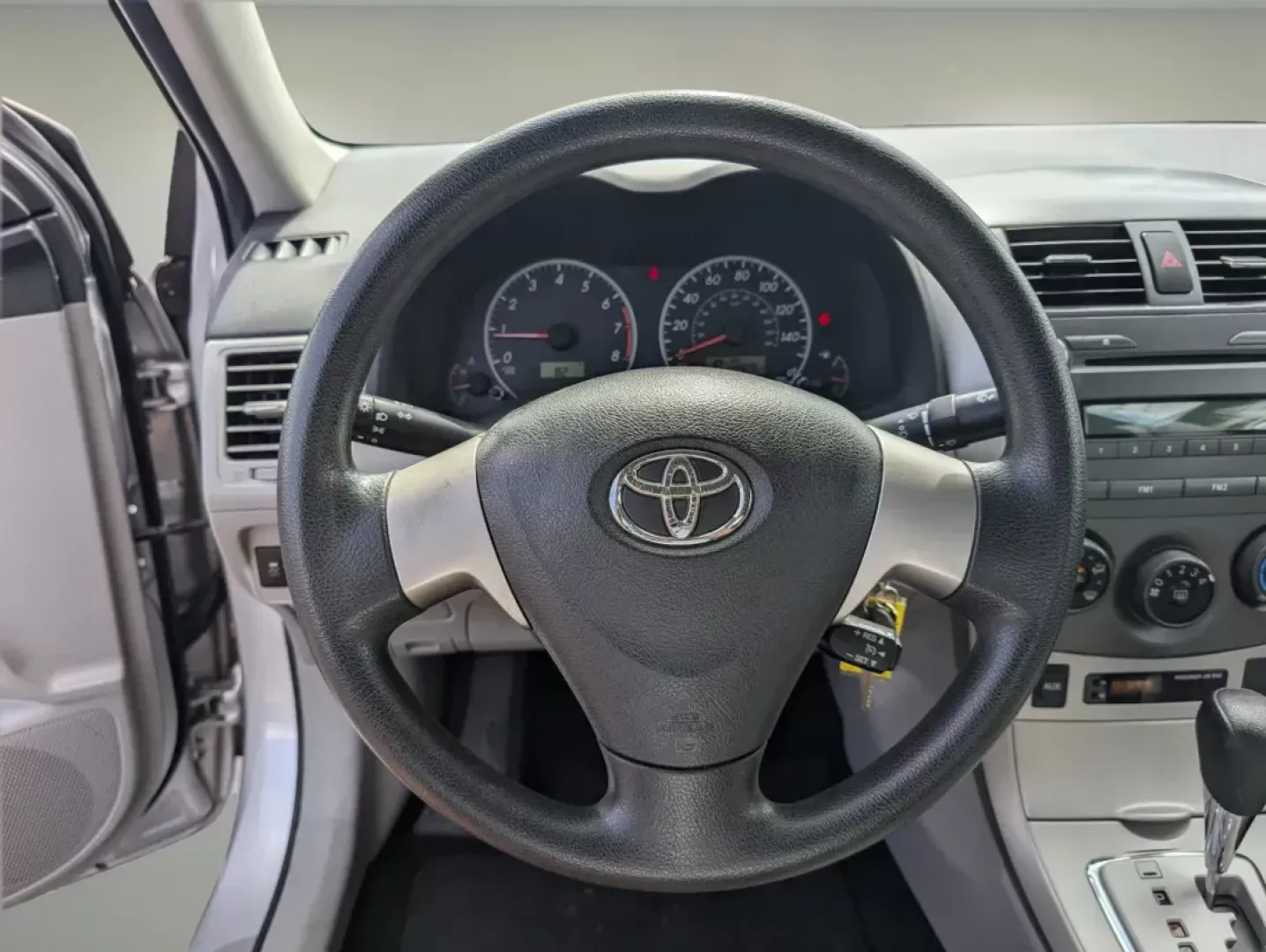 2011 Toyota Corolla LE (2T1BU4EE3BC) with an Other engine, located at 1430 Gateway Drive, Opelika, AL, 36801, (334) 239-0944, 32.637871, -85.409790 - Experience the freedom of the open road with the 2011 Toyota Corolla LE, a perfect blend of reliability and efficiency that suits both budget-conscious buyers and those seeking dependable transportation. Whether you're commuting to work, shuttling kids to after-school activities, or embarking on wee - Photo#15