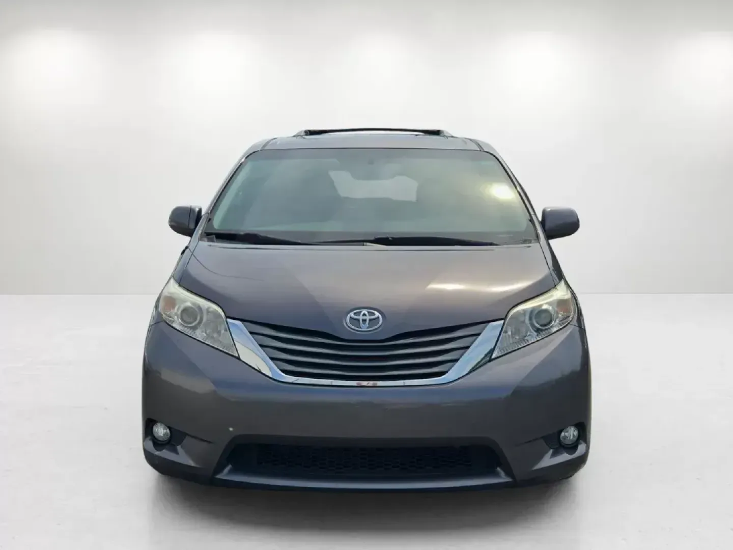2011 Toyota Sienna XLE (5TDYK3DC4BS) with an Other engine, located at 7000 Northlake Connector, Columbus, GA, 31904, (706) 987-8085, 32.524975, -84.978134 - **Embark on Family Adventures with the 2011 Toyota Sienna XLE at Gils Auto - Columbus #2!**<br /> <br /> Are you ready to elevate your family outings and weekend getaways? The 2011 Toyota Sienna XLE is designed for those who cherish comfort and reliability on the road. With spacious seating for up t - Photo#1