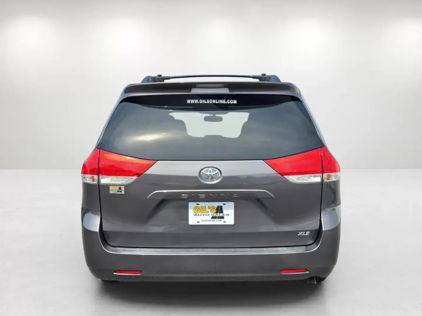 2011 Toyota Sienna XLE (5TDYK3DC4BS) with an Other engine, located at 7000 Northlake Connector, Columbus, GA, 31904, (706) 987-8085, 32.524975, -84.978134 - **Embark on Family Adventures with the 2011 Toyota Sienna XLE at Gils Auto - Columbus #2!**<br /> <br /> Are you ready to elevate your family outings and weekend getaways? The 2011 Toyota Sienna XLE is designed for those who cherish comfort and reliability on the road. With spacious seating for up t - Photo#5