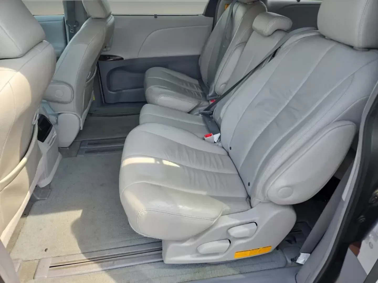 2011 Toyota Sienna XLE (5TDYK3DC4BS) with an Other engine, located at 7000 Northlake Connector, Columbus, GA, 31904, (706) 987-8085, 32.524975, -84.978134 - **Embark on Family Adventures with the 2011 Toyota Sienna XLE at Gils Auto - Columbus #2!**<br /> <br /> Are you ready to elevate your family outings and weekend getaways? The 2011 Toyota Sienna XLE is designed for those who cherish comfort and reliability on the road. With spacious seating for up t - Photo#12